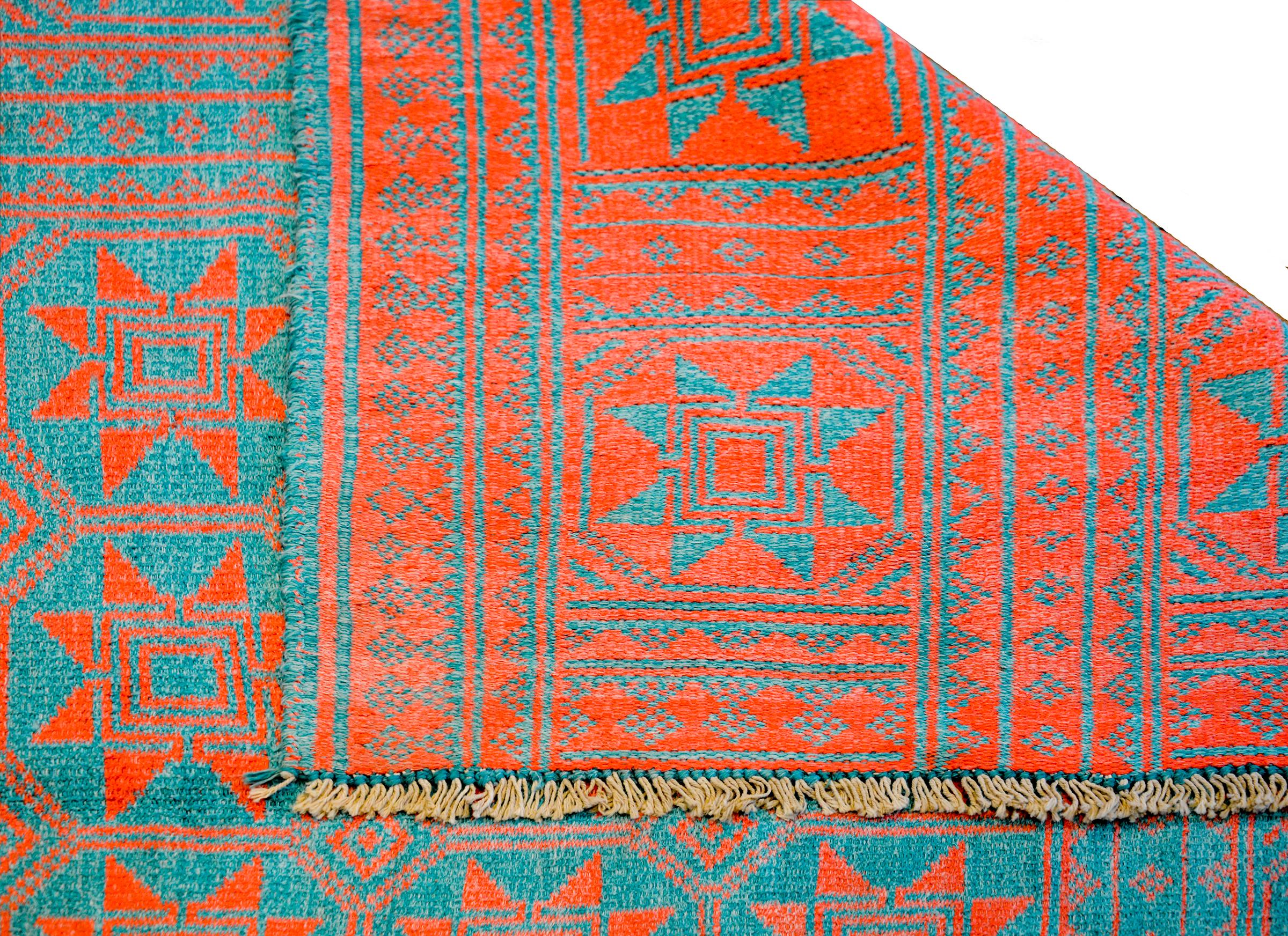 Amazing Reversible Early 20th Century Saveh Kilim Rug For Sale 2