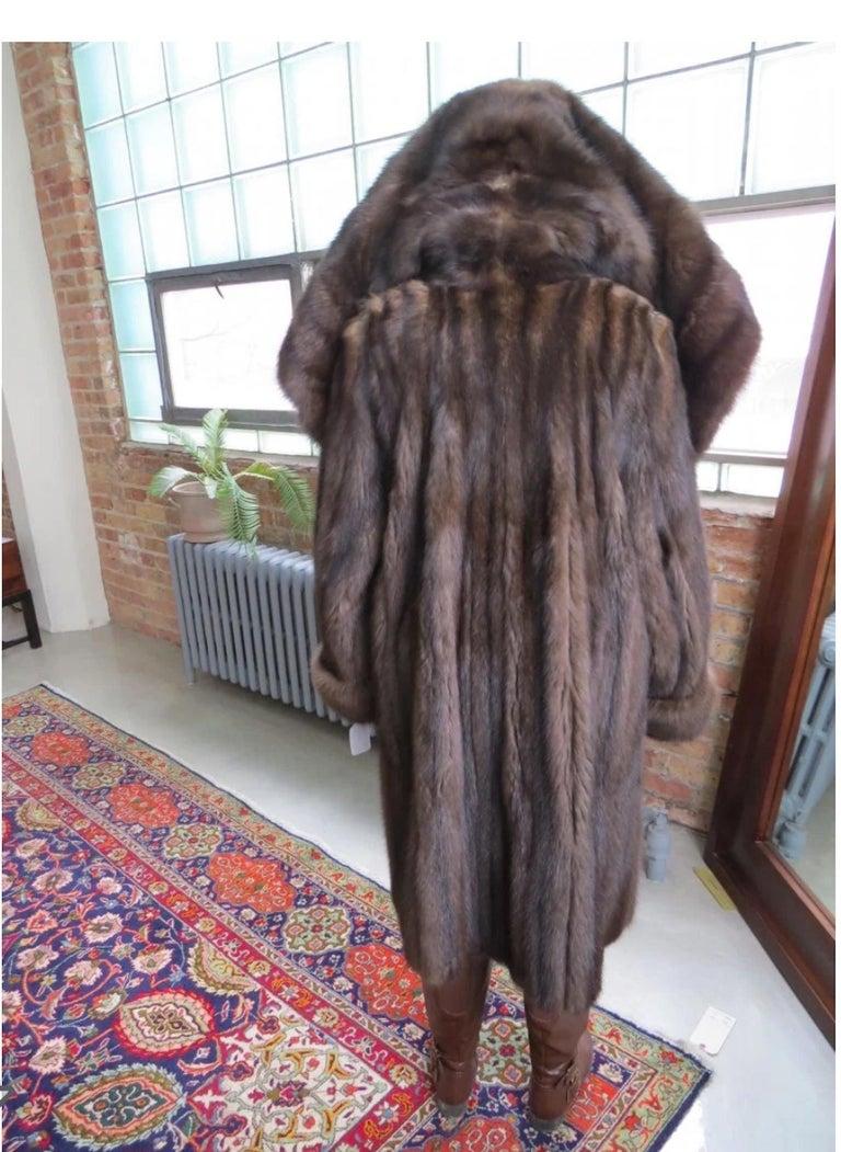 Amazing Russian Sable Coat, Double Breasted, 7/8 Coat with Fold Over Cuff In Excellent Condition For Sale In Buchanan, MI