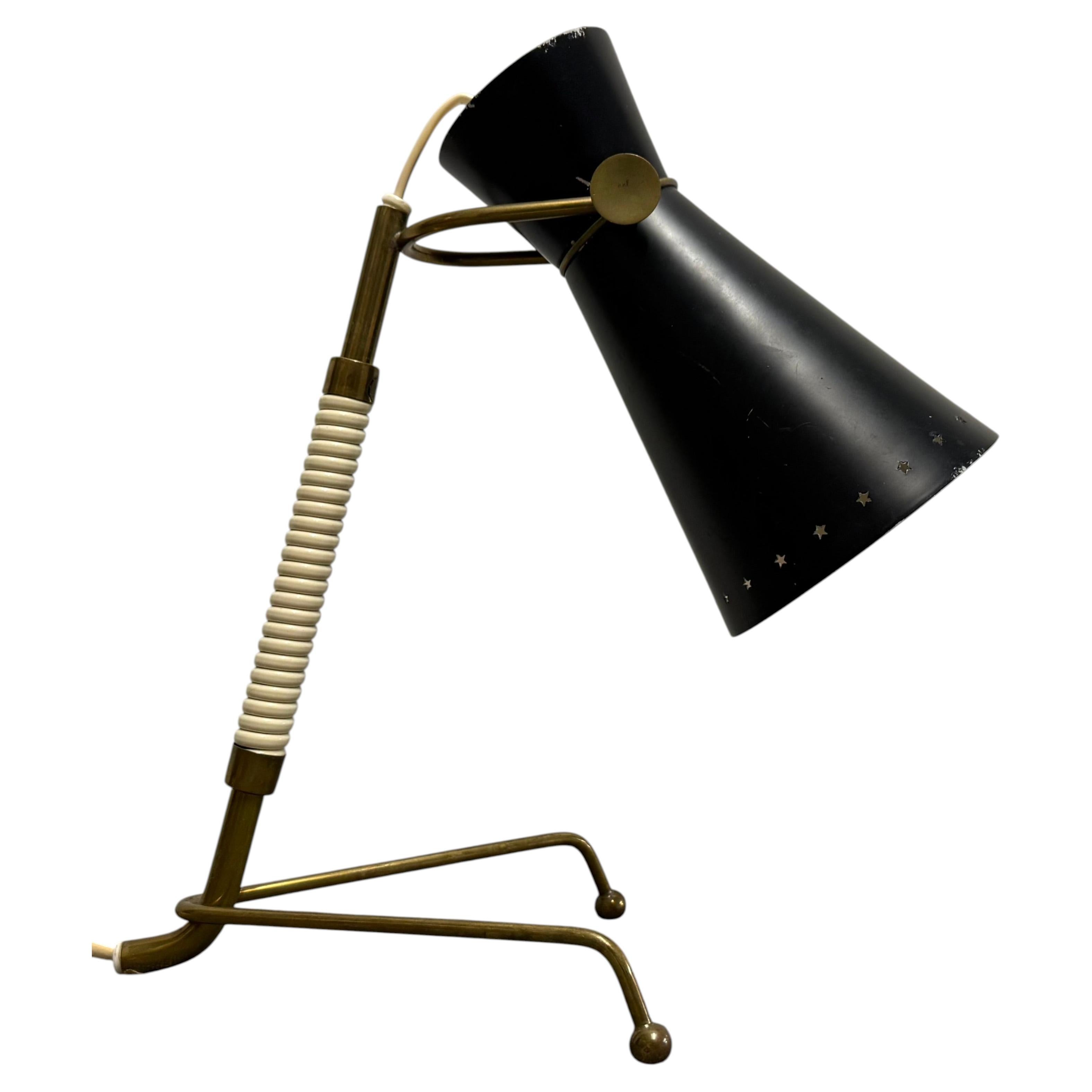 amazing scandinavian table lamp
