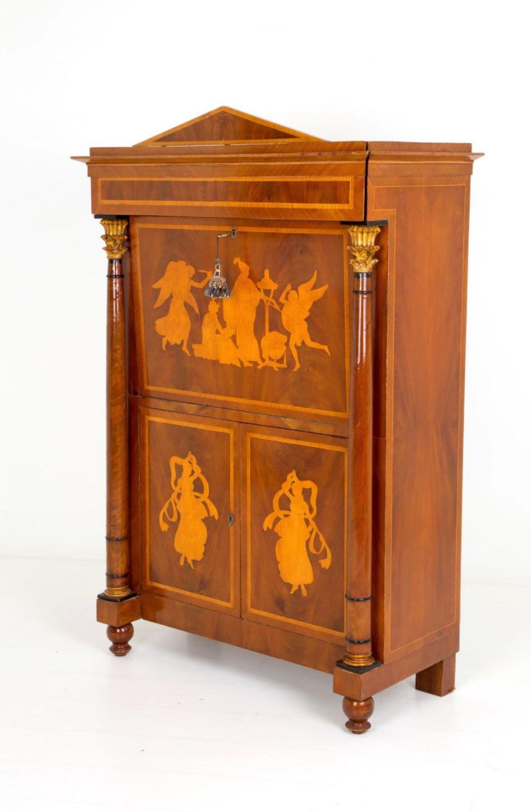 Hand-Crafted Amazing Secretaire Biedermeier Germany, 19th Century For Sale
