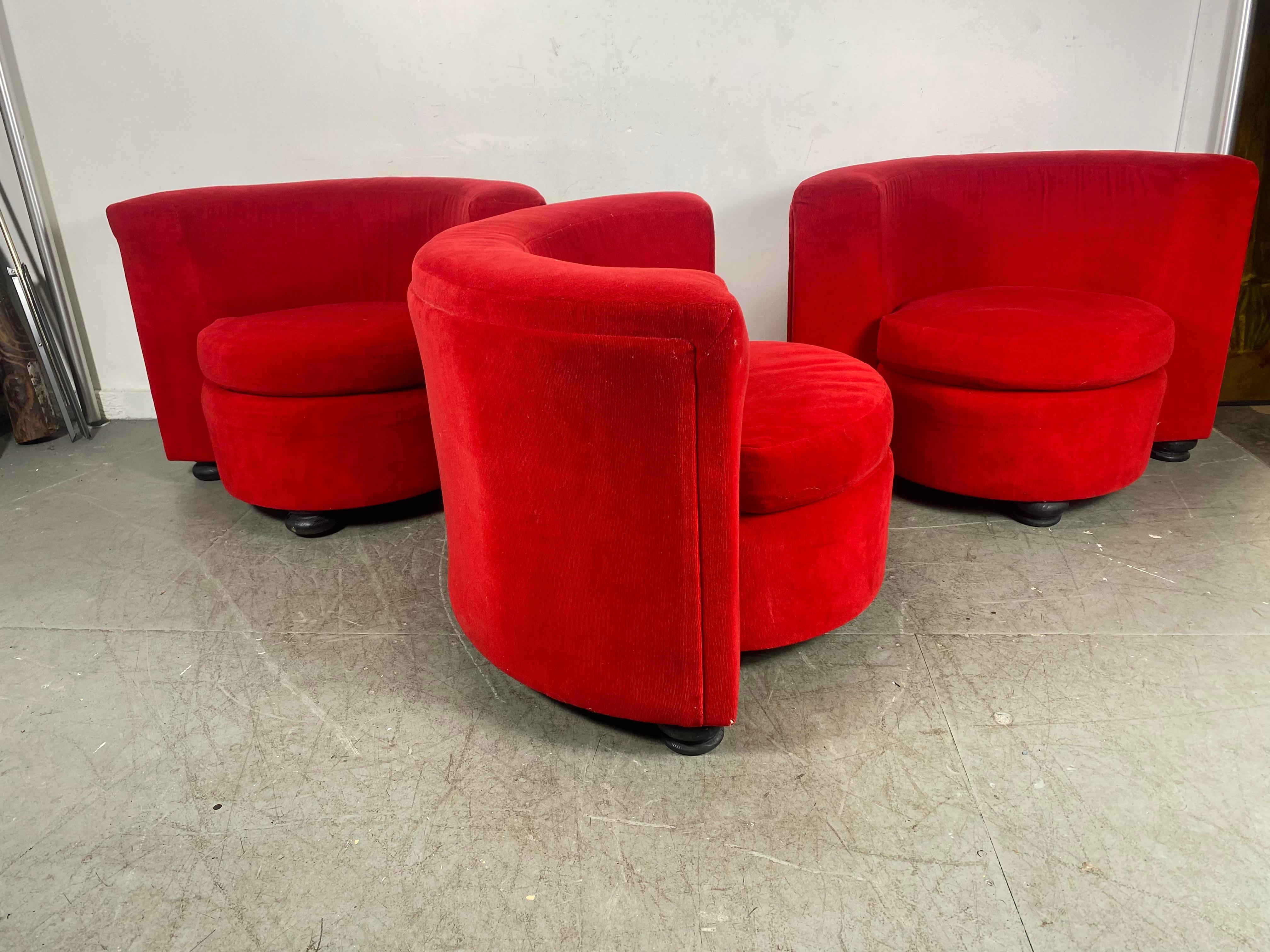 Amazing Sectional Sofa / lounge chairs/ tete tete made by Thayer Coggin. .1970s For Sale 4