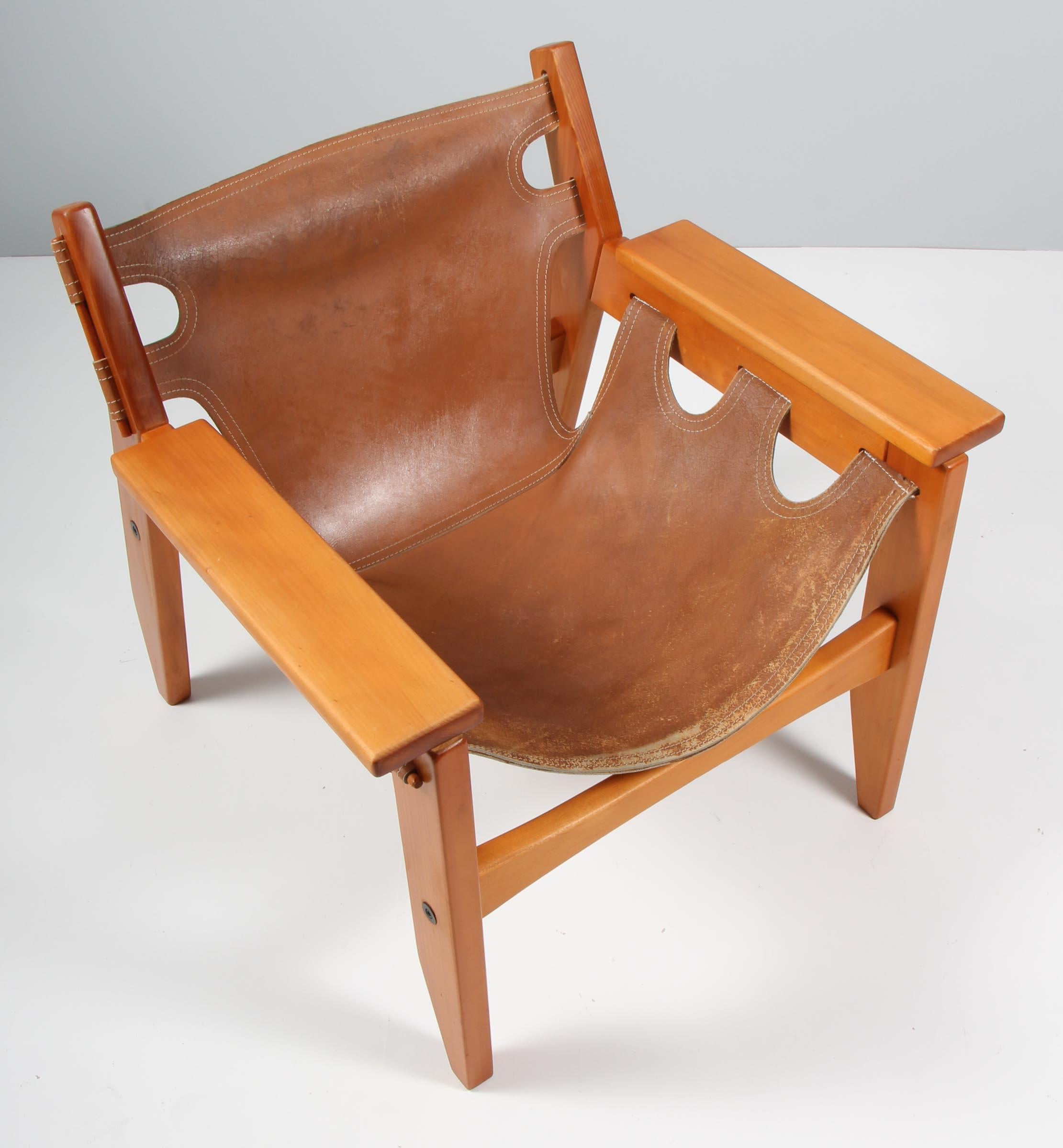 Amazing Sergio Rodrigues ‘Kilin’ Louge Chair, designed by Oca Industries in the 1970s in Brazil. Sergio Rodrigues is often called the 