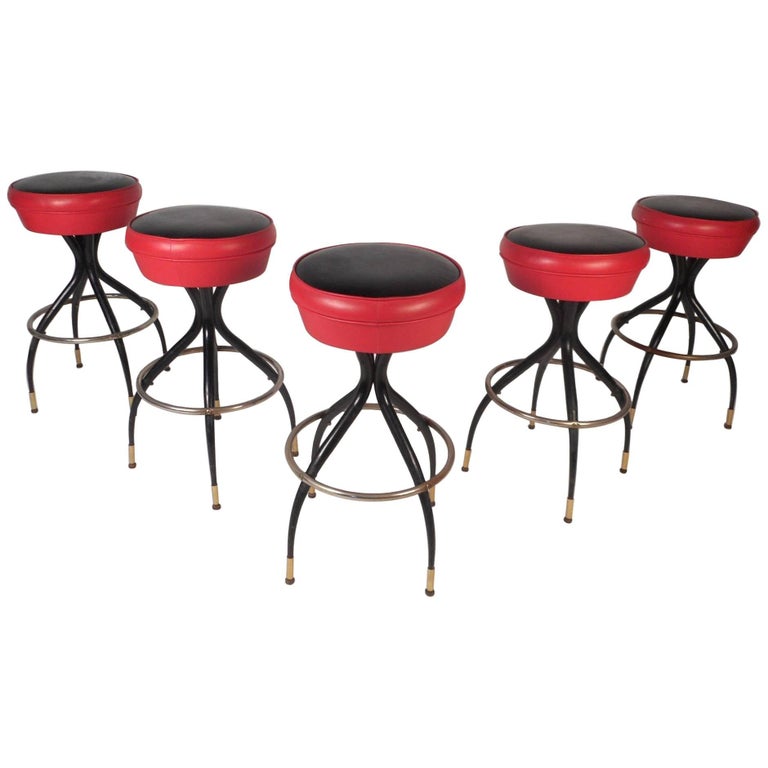 Amazing Set of Five Vintage Modern Swivel Bar Stools For Sale at