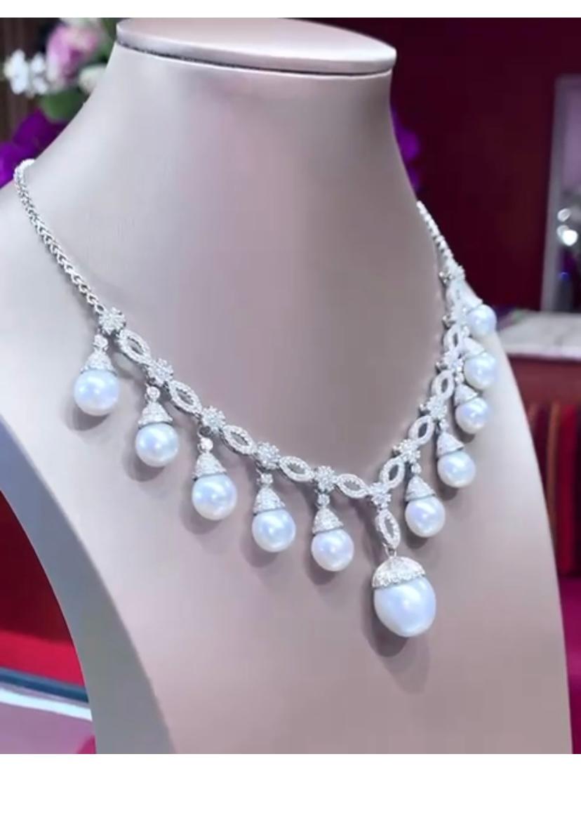 Collier en or 18 carats avec perles des mers du Sud certifiées GIT et diamants de 6,76 carats  en vente 1