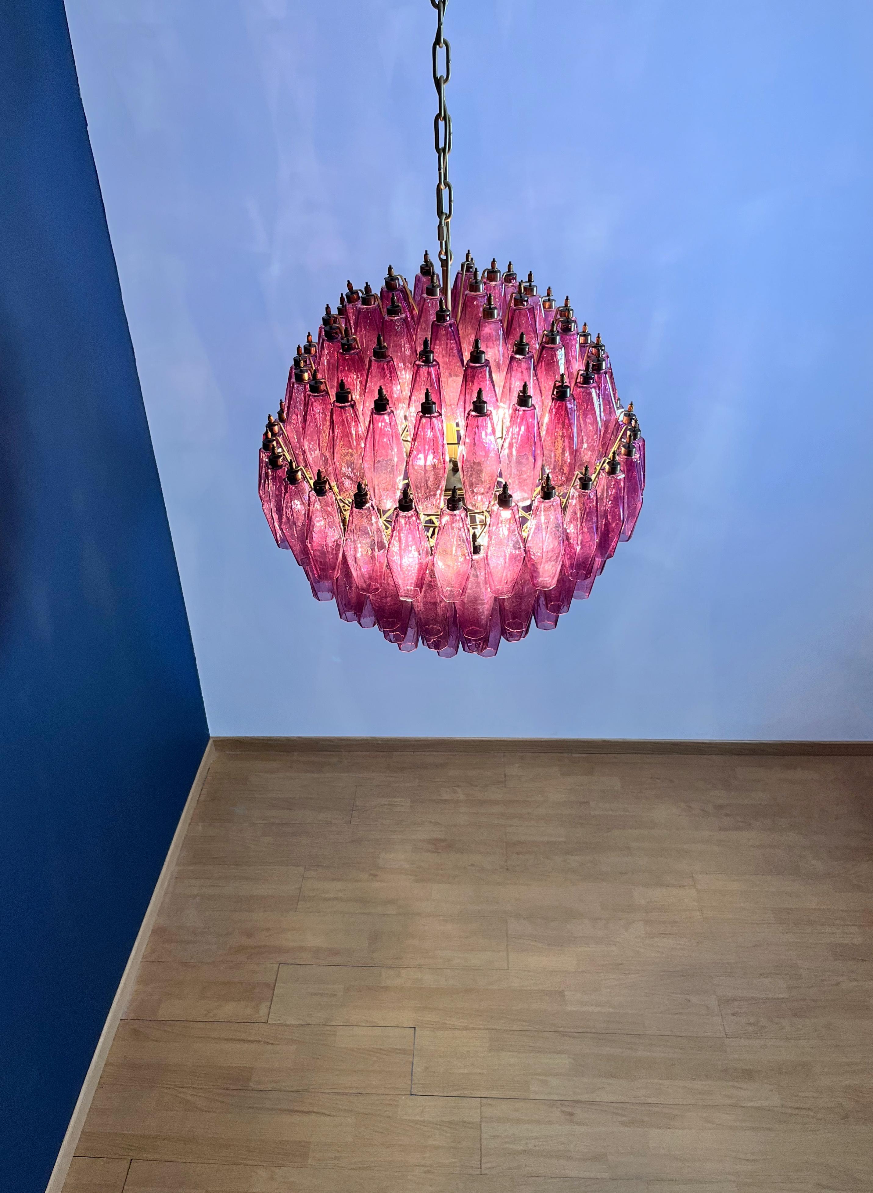 Amazing spherical Murano polyhedra Candelier - 140 amethyst polyhedra For Sale 10