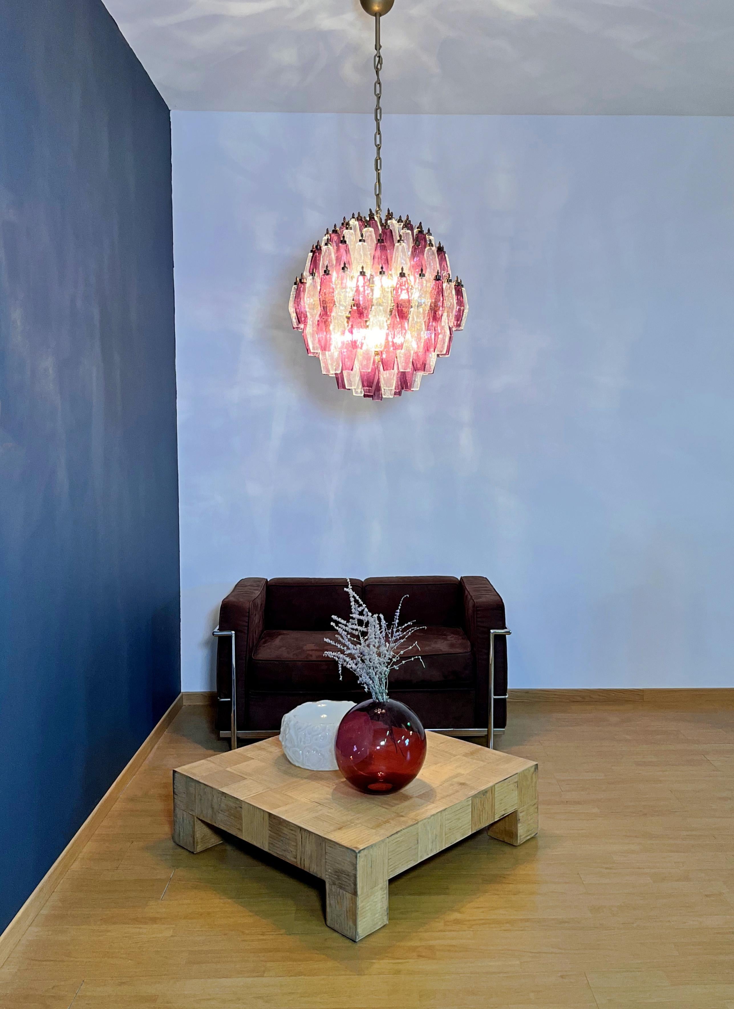 Amazing spherical Murano polyhedra Candelier-140 polyhedra transparent and amethyst For Sale 3