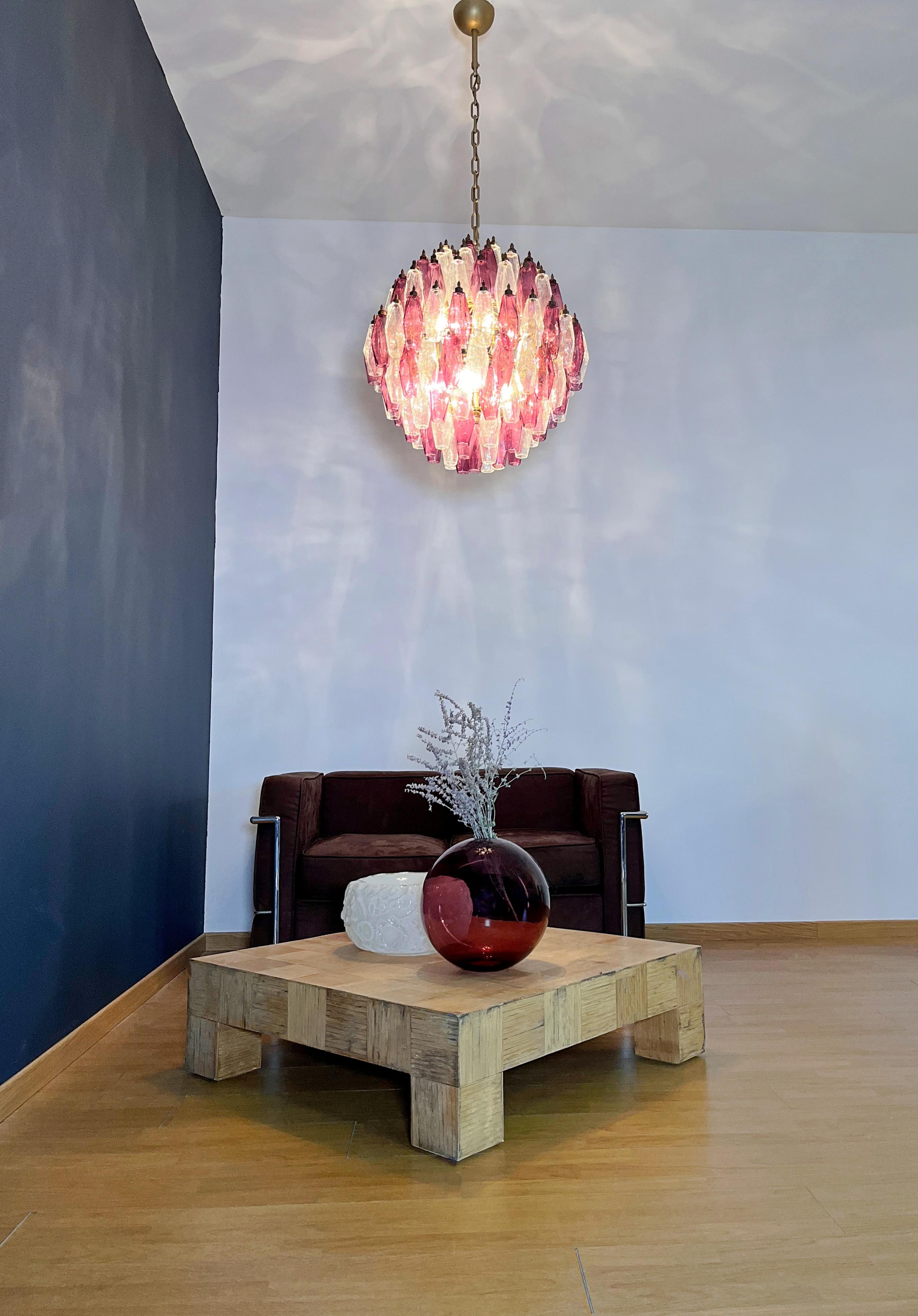 Amazing spherical Murano polyhedra Candelier-140 polyhedra transparent and amethyst For Sale 4