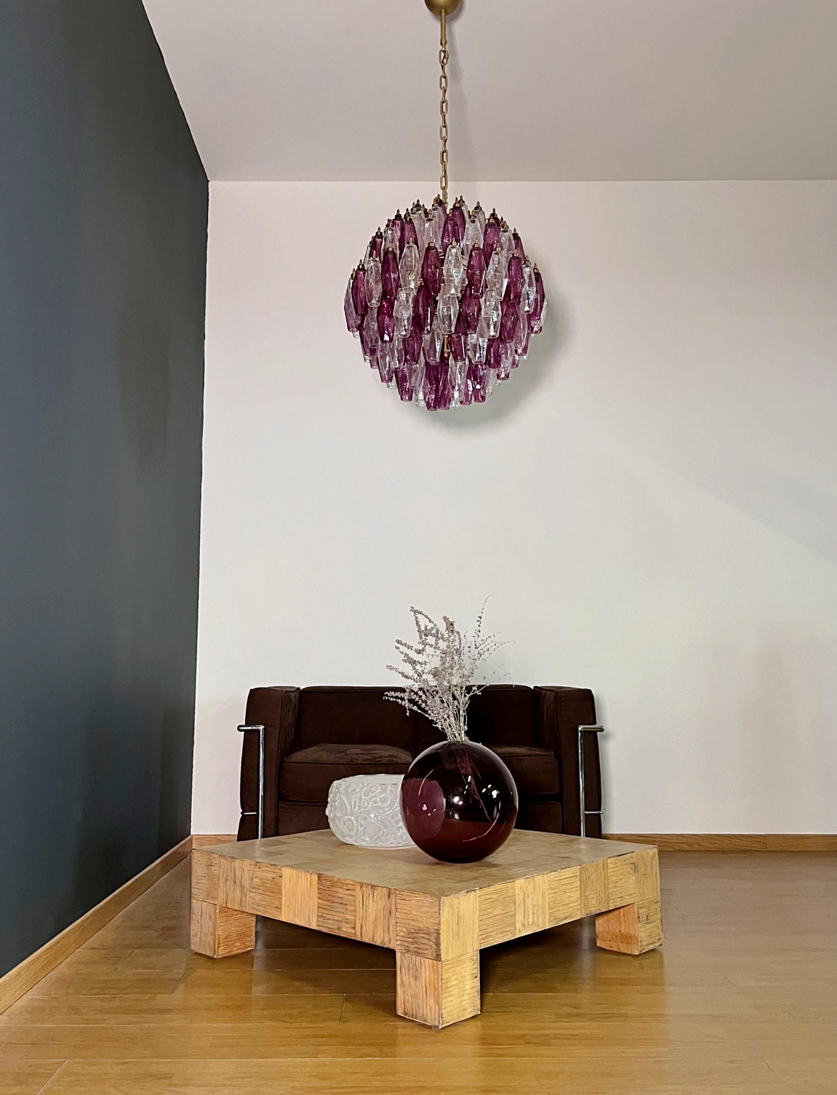 Mid-Century Modern Amazing spherical Murano polyhedra Candelier-140 polyhedra transparent and amethyst For Sale