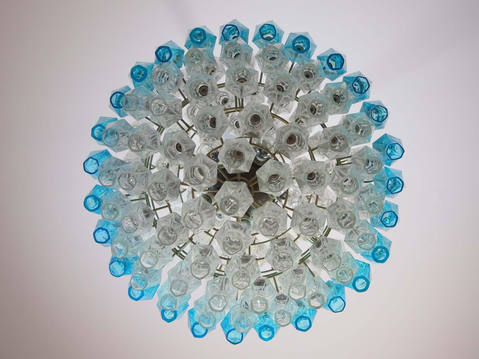 Late 20th Century Amazing Spherical Murano Poliedri Candelier, 140 Poliedri Trasparent and Blue For Sale