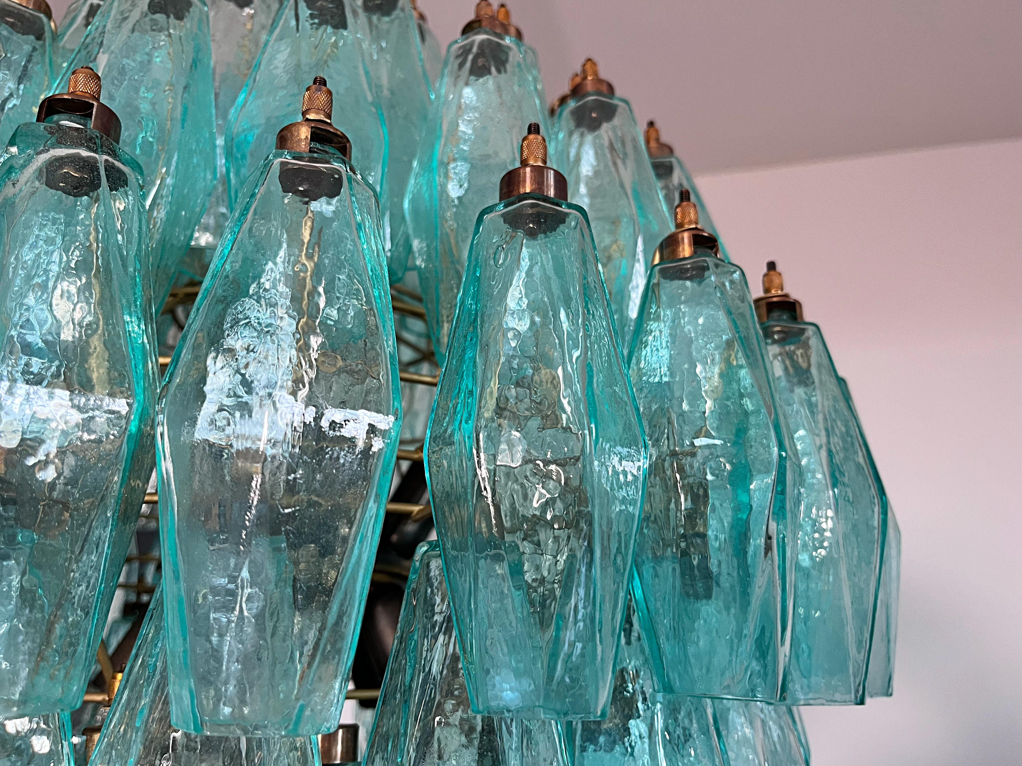 Amazing spherical Murano polyhedrons Chandelier - 140 turquoise polyhedrons For Sale 1