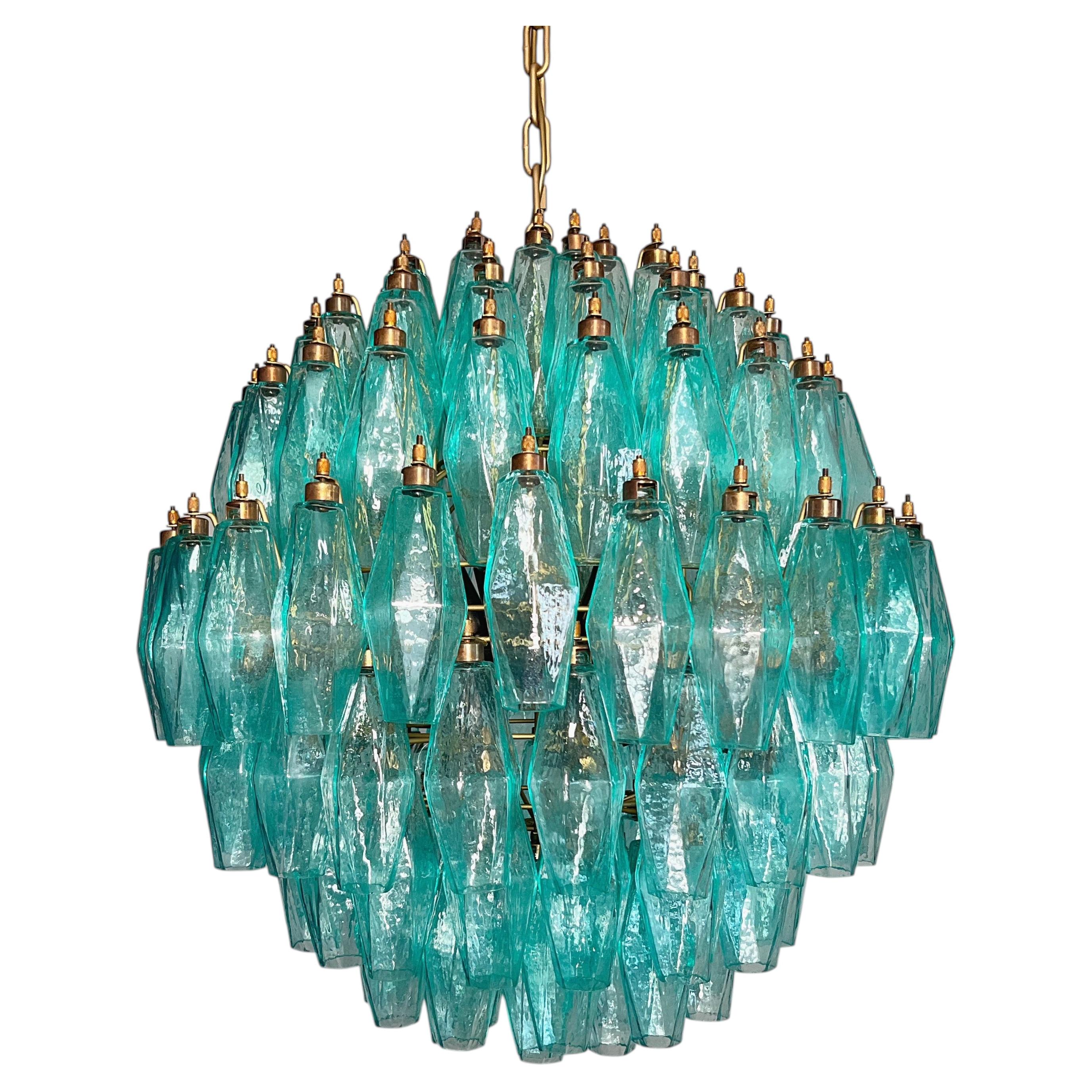 Amazing spherical Murano polyhedrons Chandelier - 140 turquoise polyhedrons For Sale