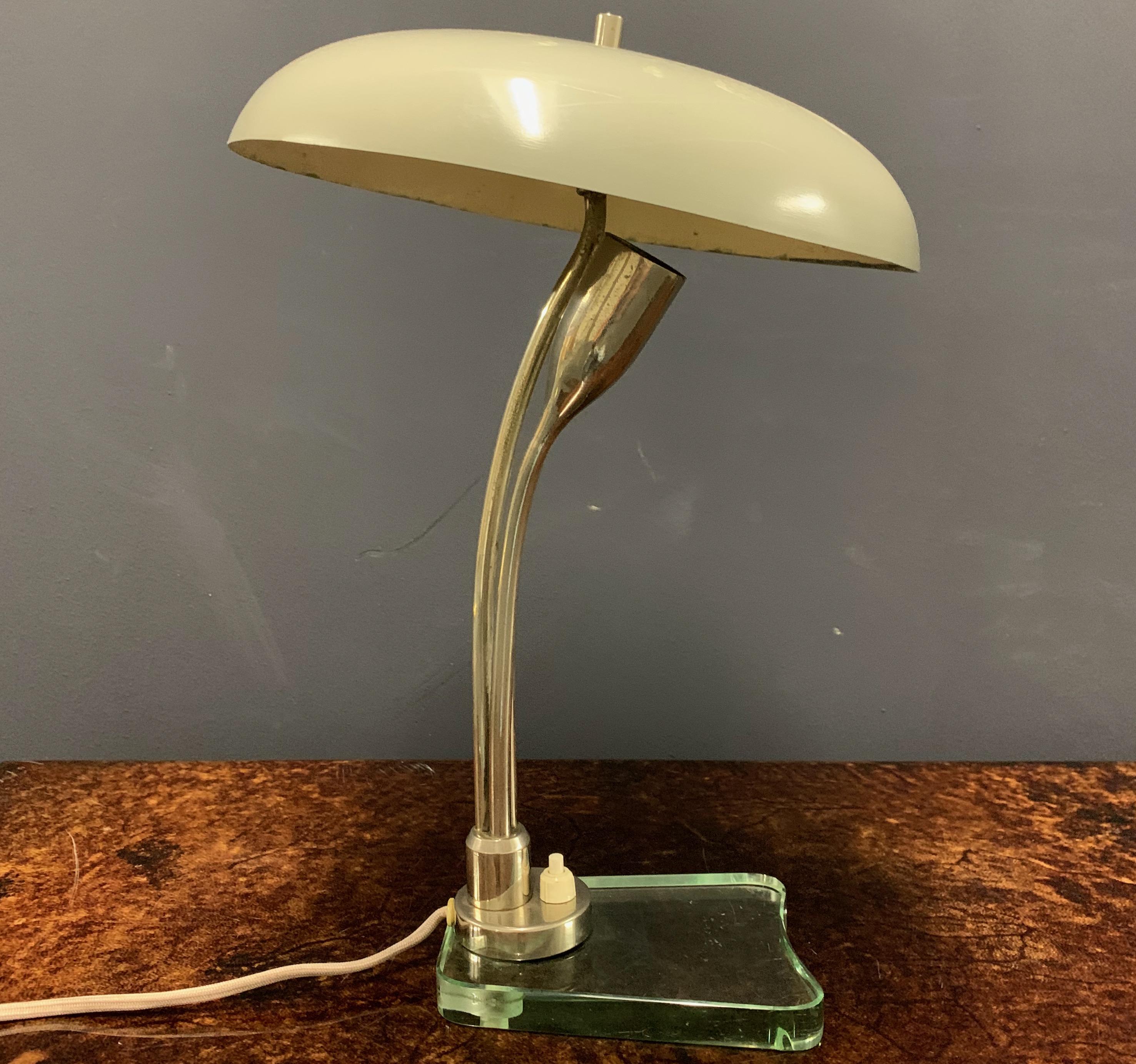Glass Amazing Table Lamp in the Manner of Fontana Arte For Sale
