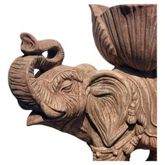 Amazing TERRACOTTA CLASSIC ELEPHANT OF ENGLISH CULTURE WITH VASE ON 21st Century