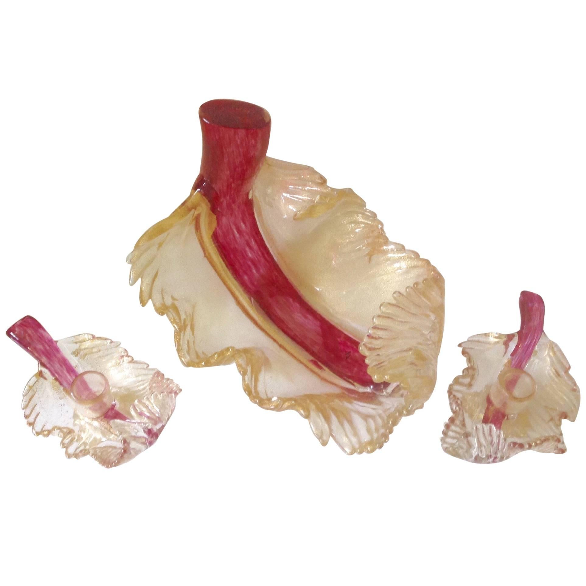 Amazing Three-Piece Murano Leaf Console Set Most Likely by Barovier and Toso For Sale