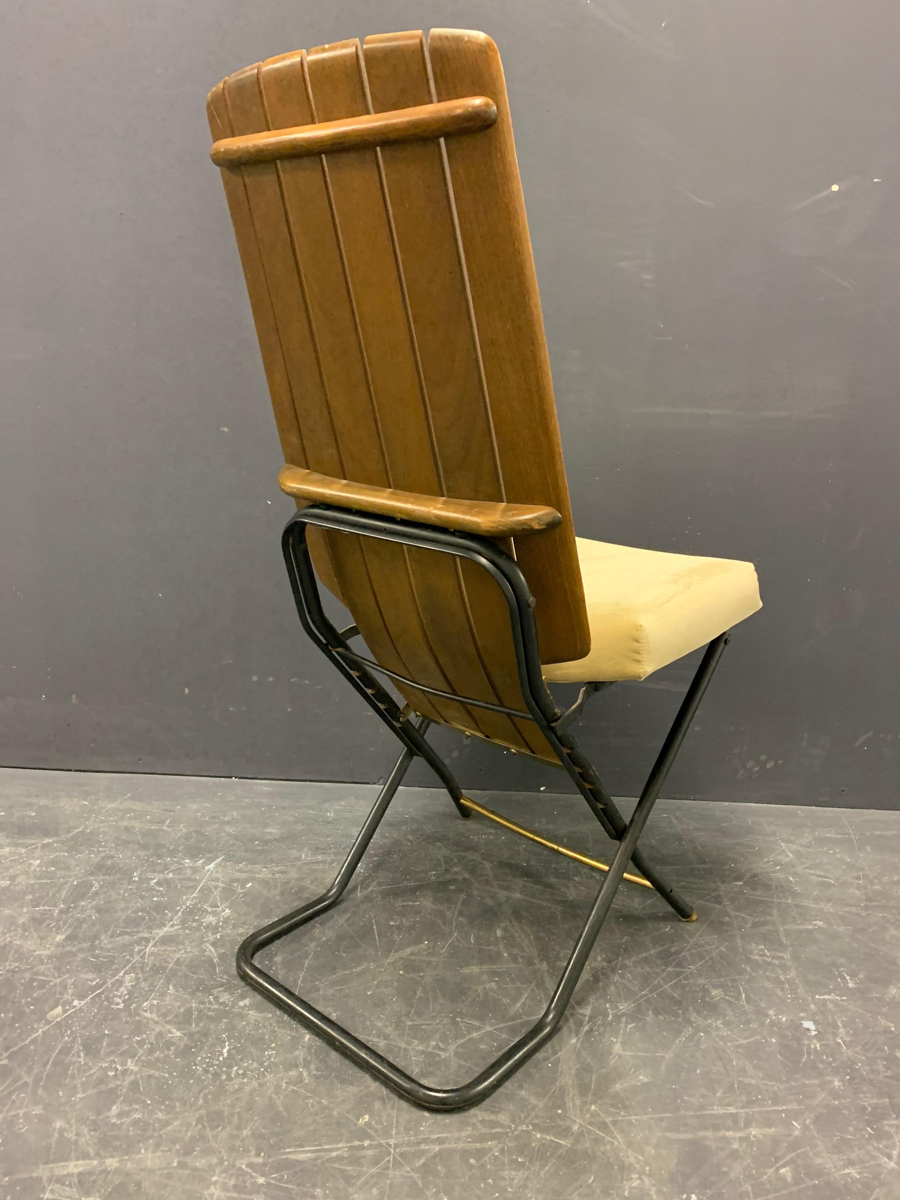 Amazing Transformation Chair from Italy Attributed to Oswaldo Borsani For Sale 5