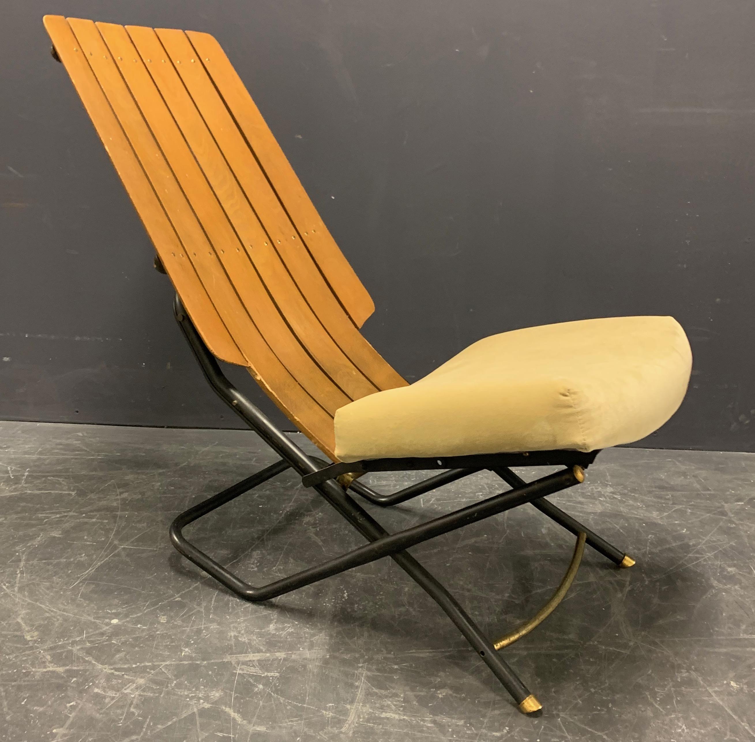 Amazing Transformation Chair from Italy Attributed to Oswaldo Borsani For Sale 9