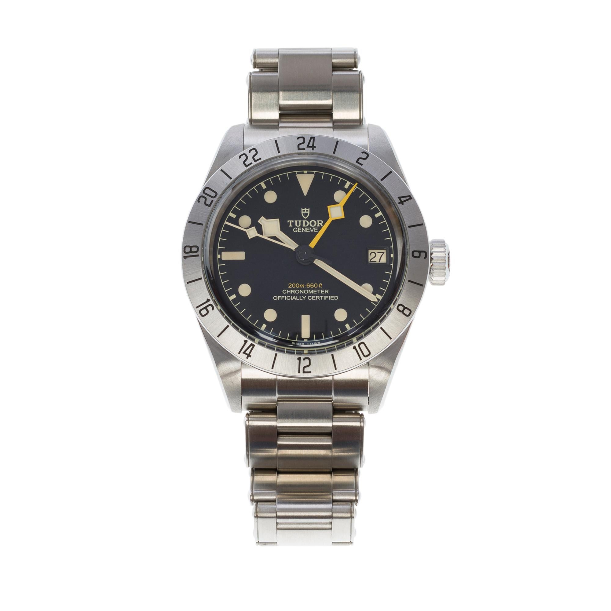 Modern Amazing Tudor Black Bay Pro 39mm Automatic Watch in steel For Sale