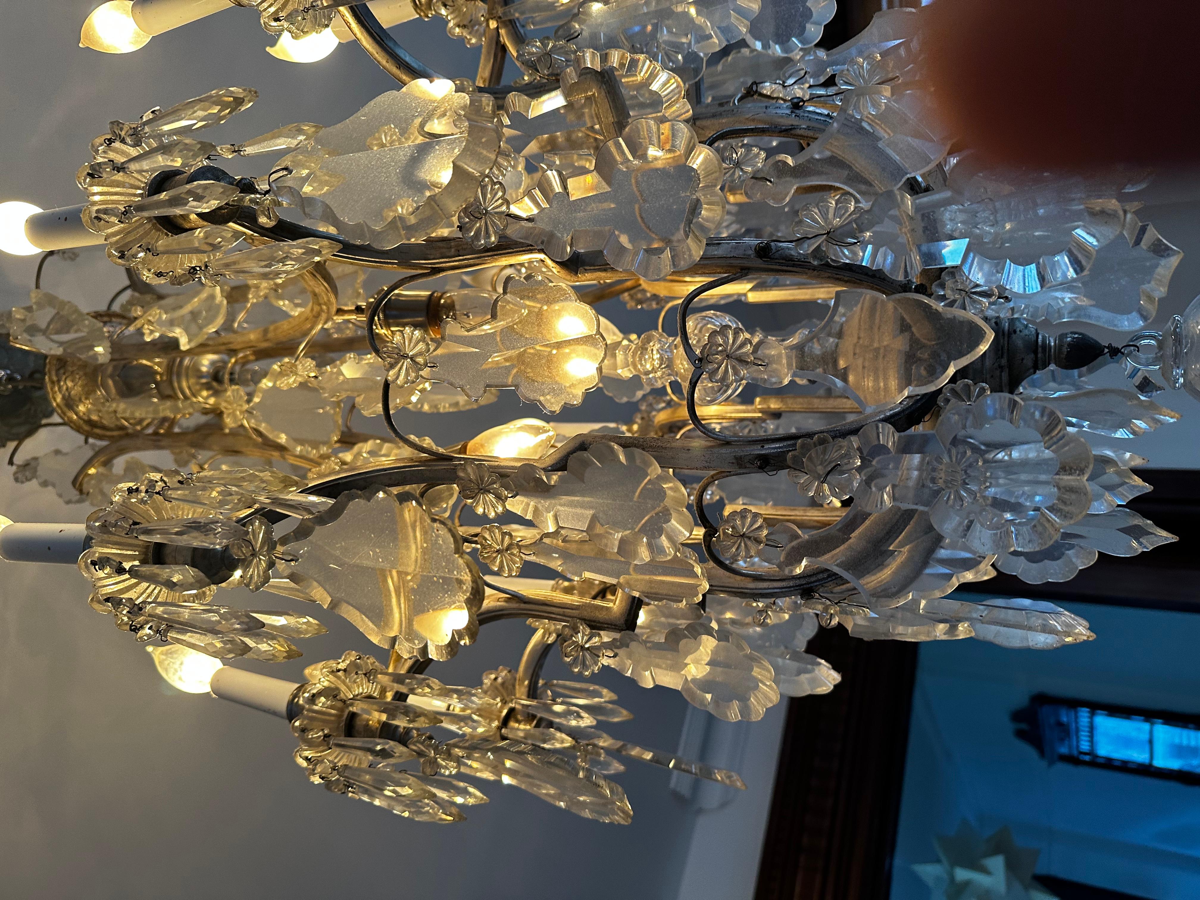 American Classical Amazing Vintage 10 Light Crystal and Silver Plated Chandelier For Sale