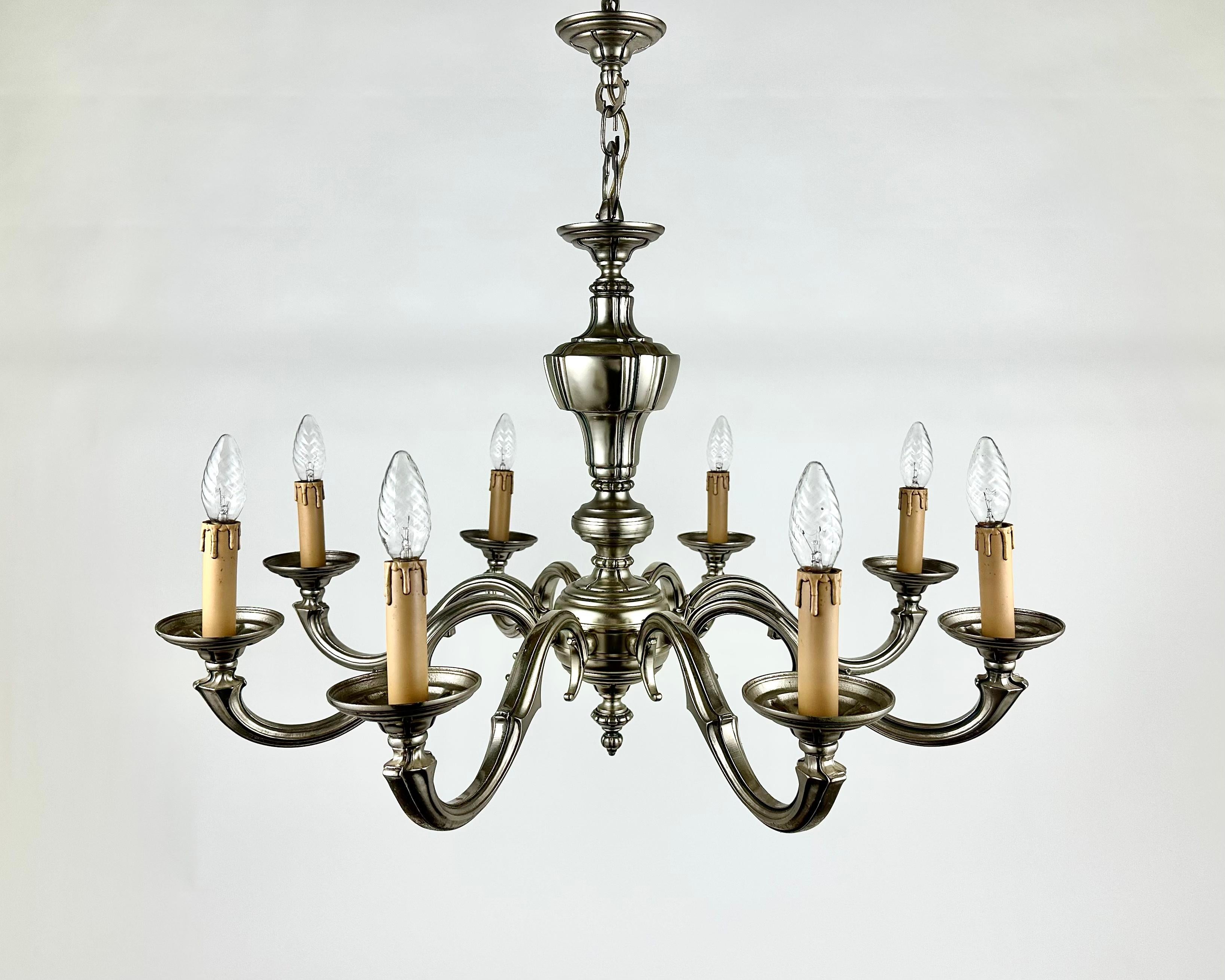 Amazing Vintage Bronze Chandelier For 8 Light Bulbs, Belgium 1970s  In Excellent Condition For Sale In Bastogne, BE