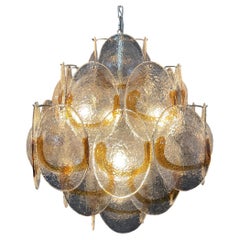 Magnifique lustre italien vintage de Murano avec 36 coquilles d'ambre