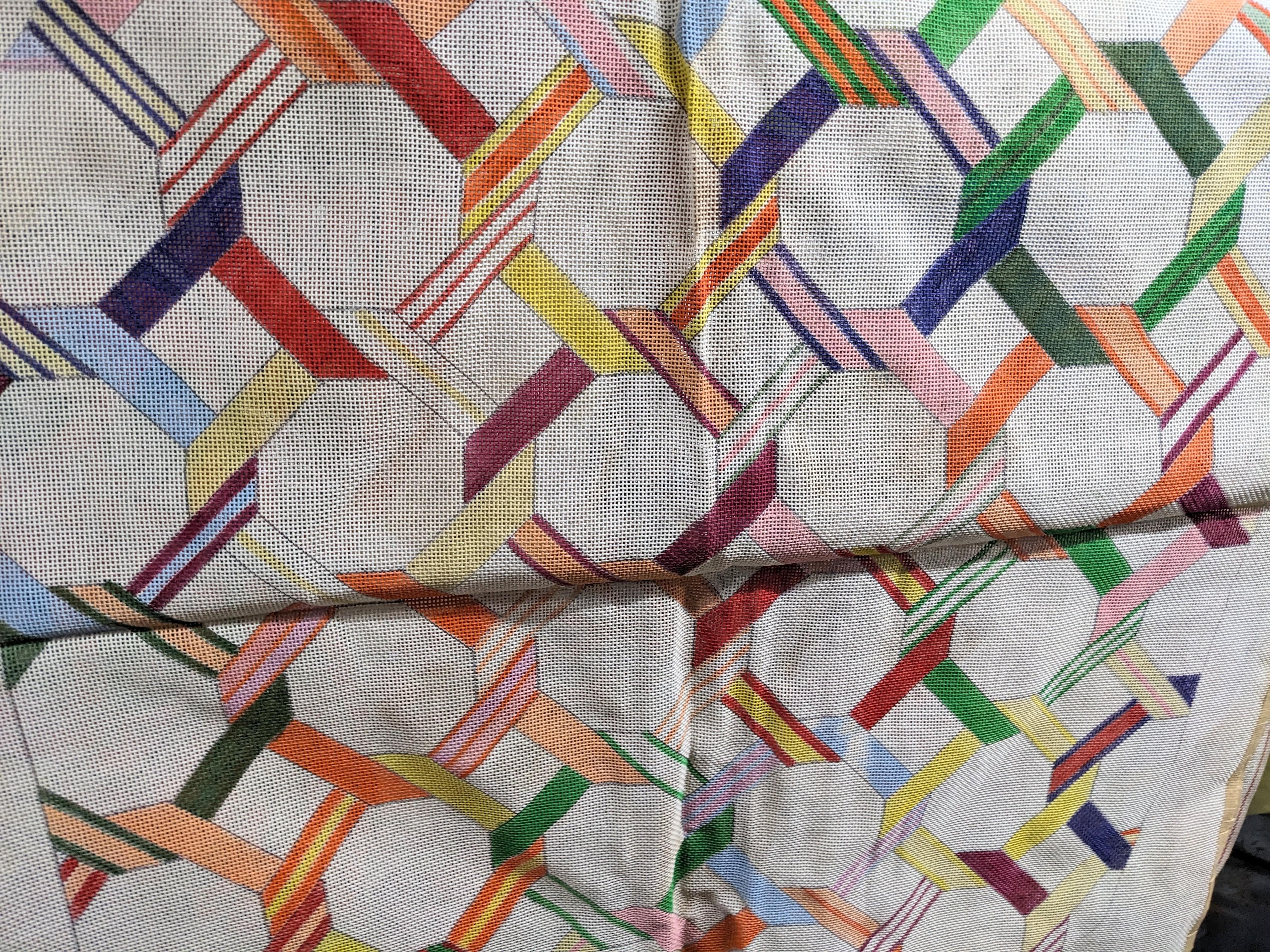 Außergewöhnliche gemusterte Vintage-Teppichdecken mit Nadelspitze, Lou Gartner Nachlass im Angebot 1