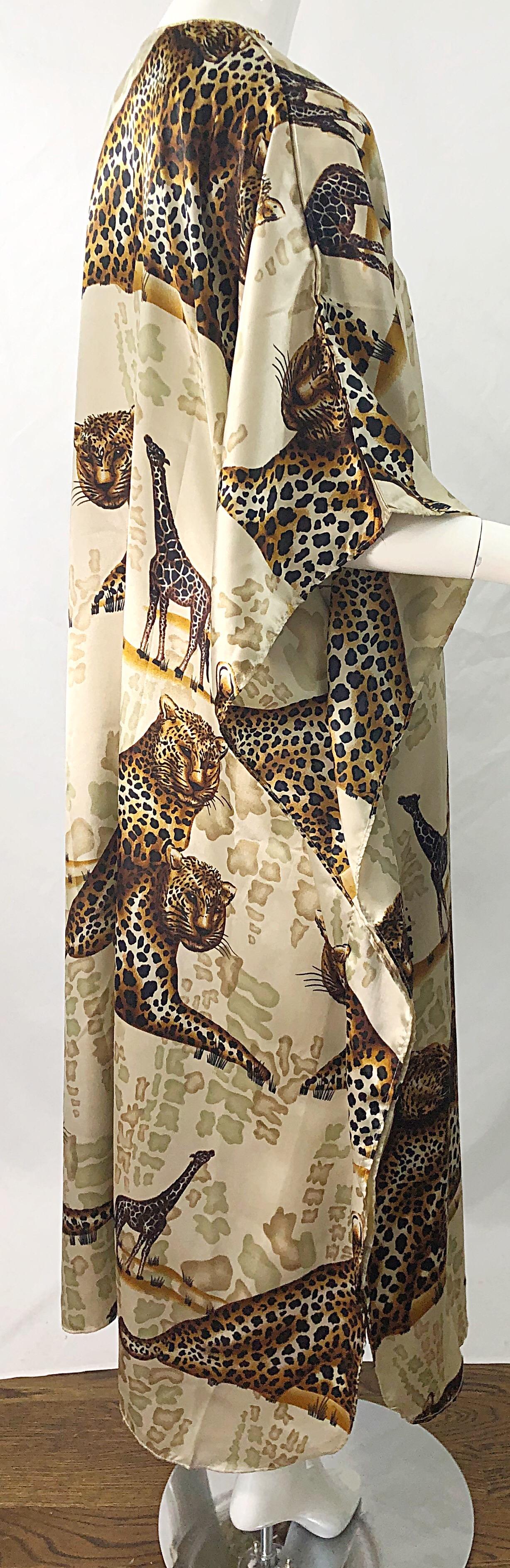 Magnifique robe longue caftan vintage en soie à sequins et perles, imprimé animal tigre roi en vente 6