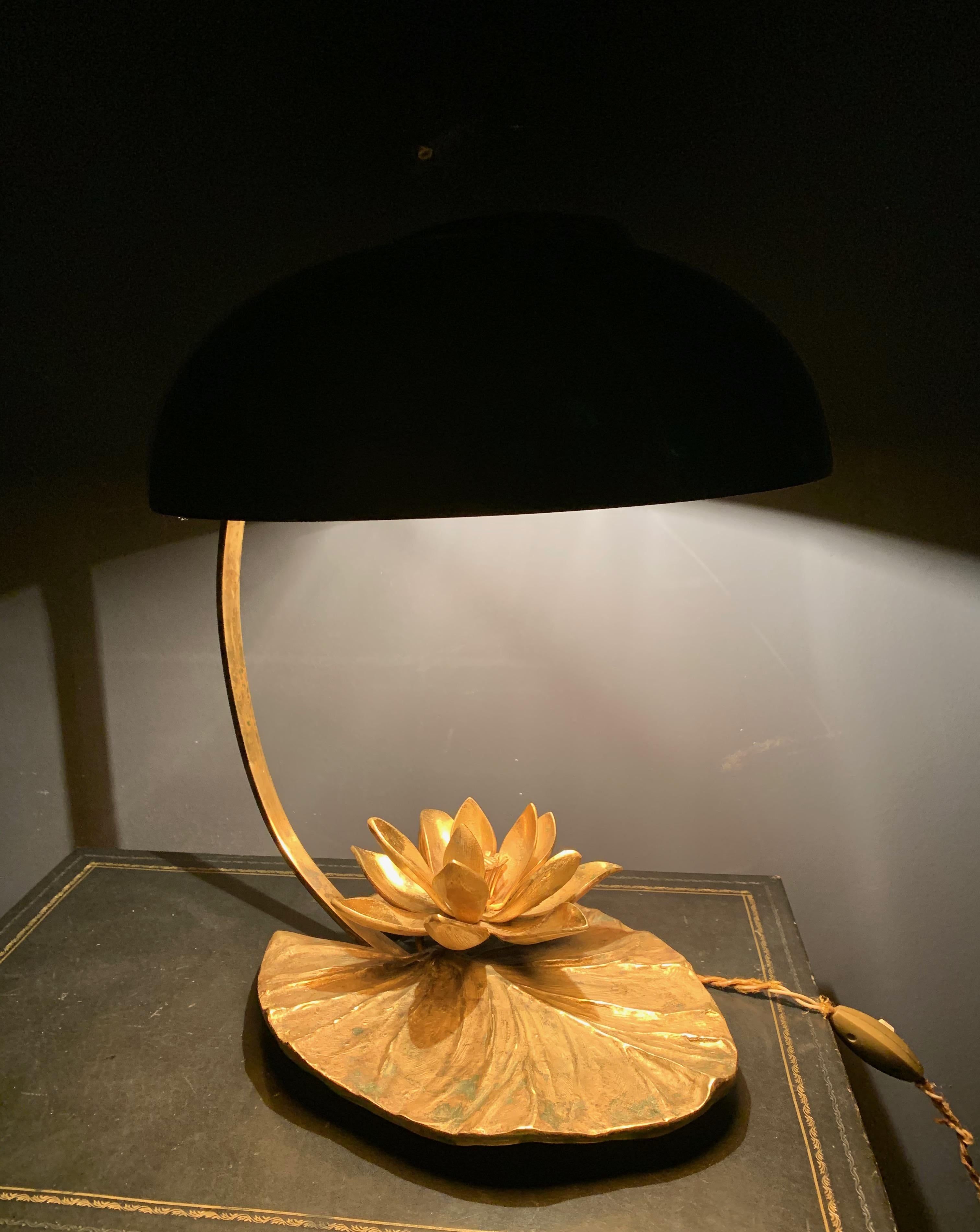 Hollywood Regency Amazing Water Lily / Nenuphar Table Lamp with Crazy Patina For Sale