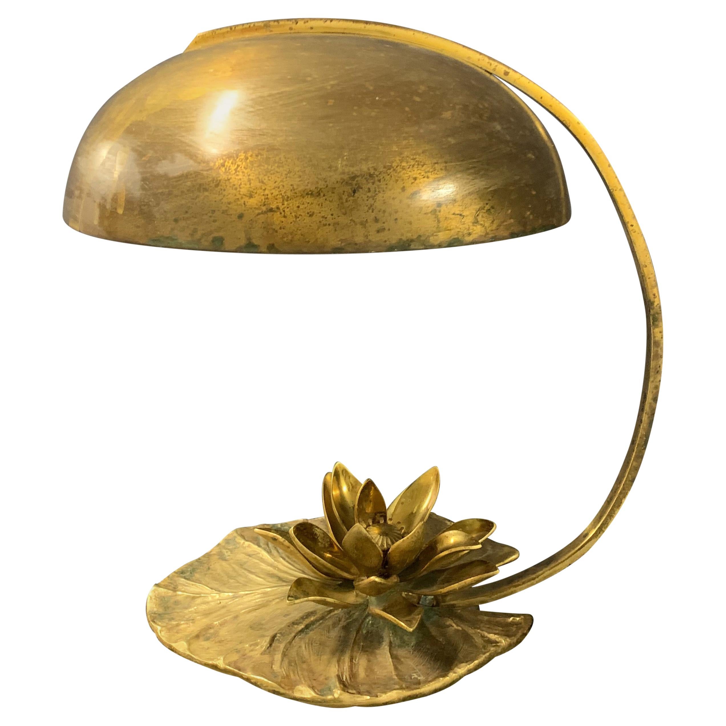 Amazing Water Lily / Nenuphar Table Lamp with Crazy Patina