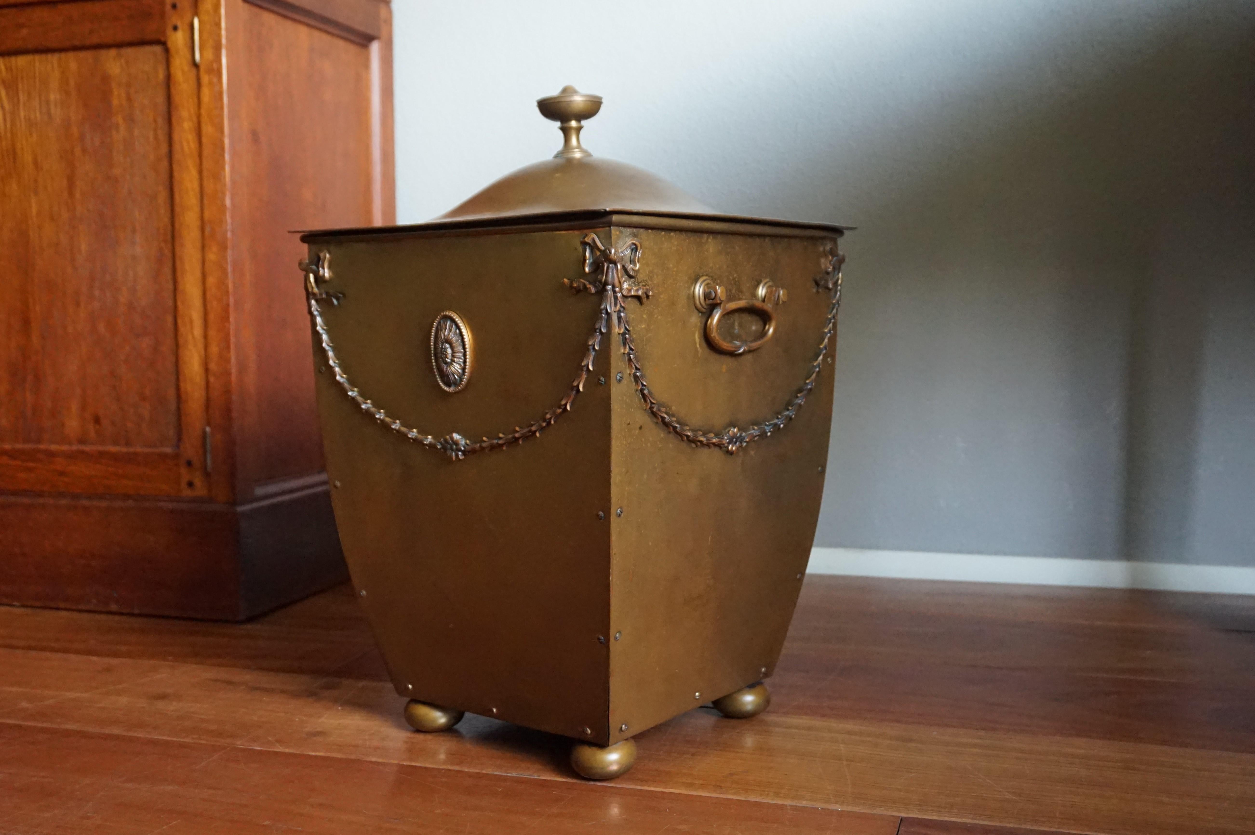 Amazingly Original, Late 1800s Handcrafted Bronze & Brass Fireplace Coal Bucket For Sale 6