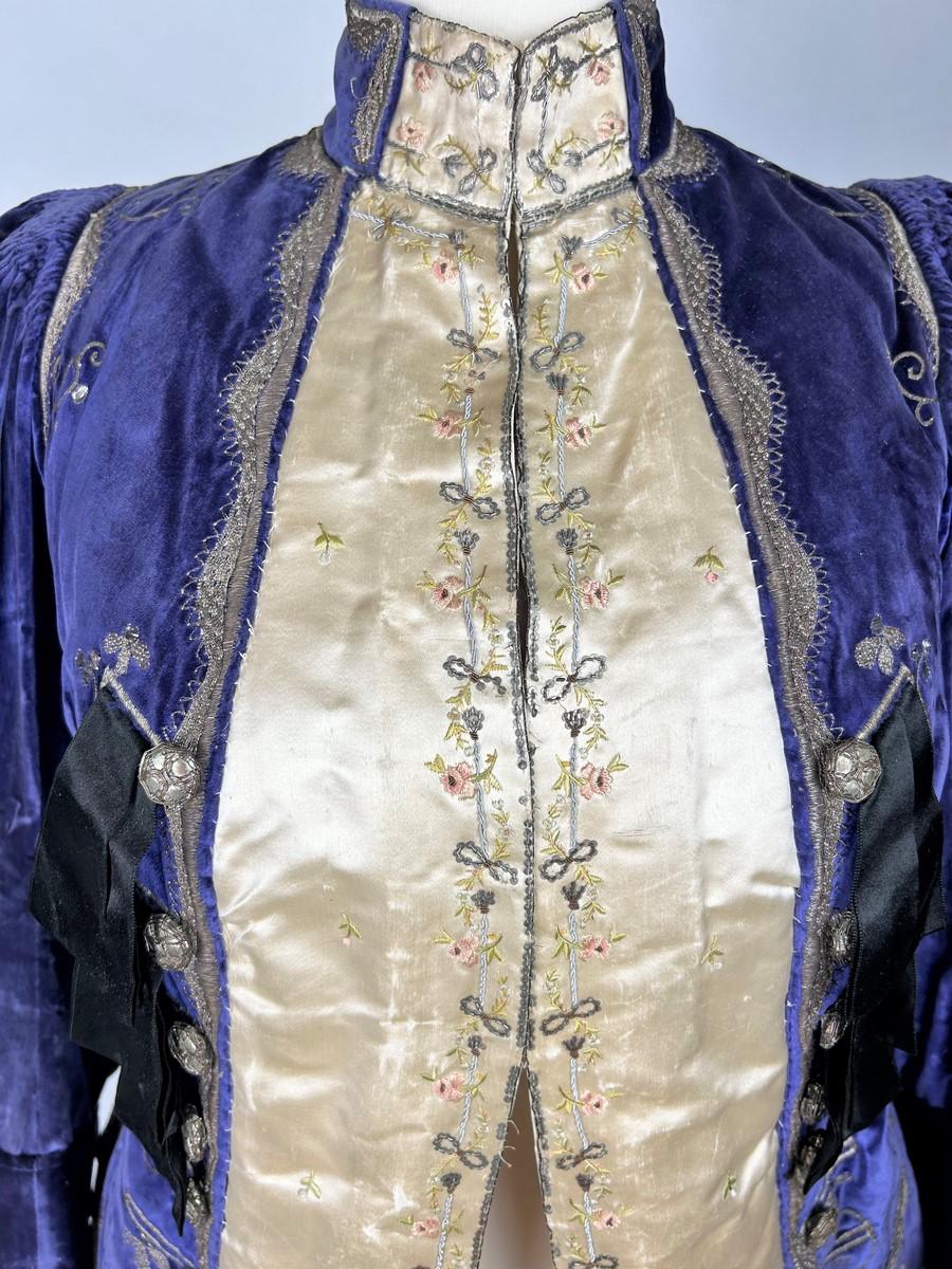 Costume Amazone ou Fancy de la Maison Beer dans le style du 18e siècle - Paris C.1905 1