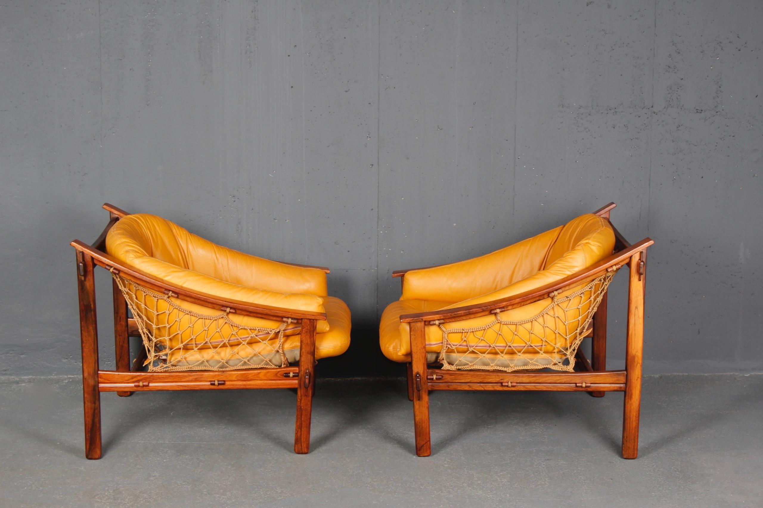 Amazonas Pair of Jean Gillon Armchairs In Good Condition In grand Lancy, CH
