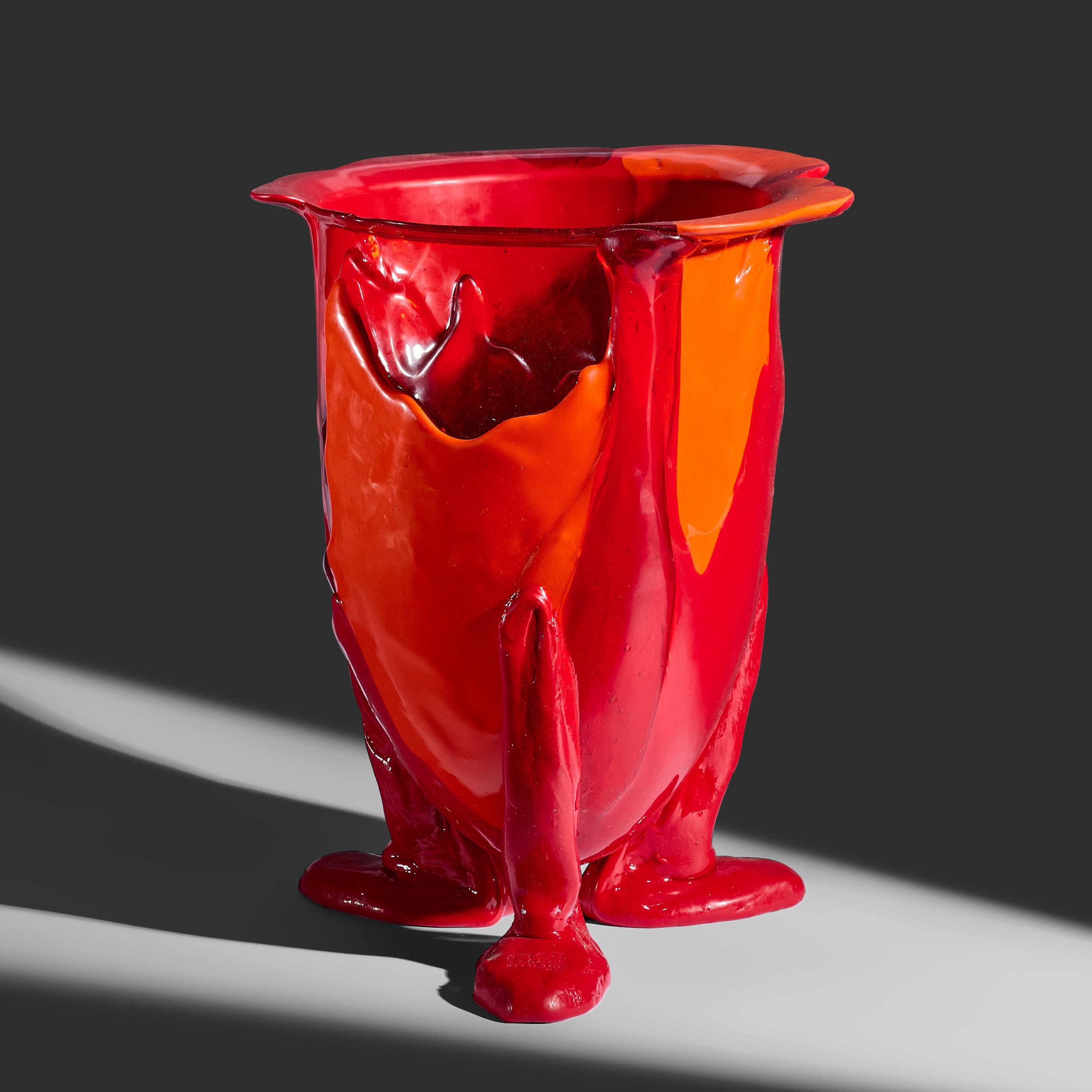 Amazonia Vase in Resin by Gaetano Pesce, Fish Design 1