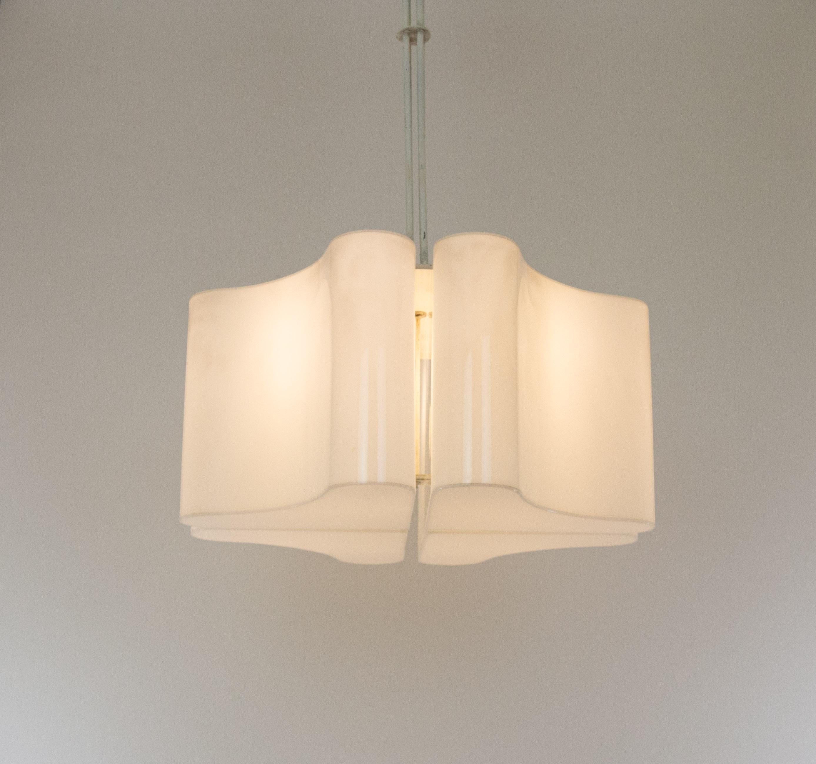 Italiano Ciondolo o lampadario Ambasciata di Vittorio Introini per Stilnovo, anni '70 in vendita
