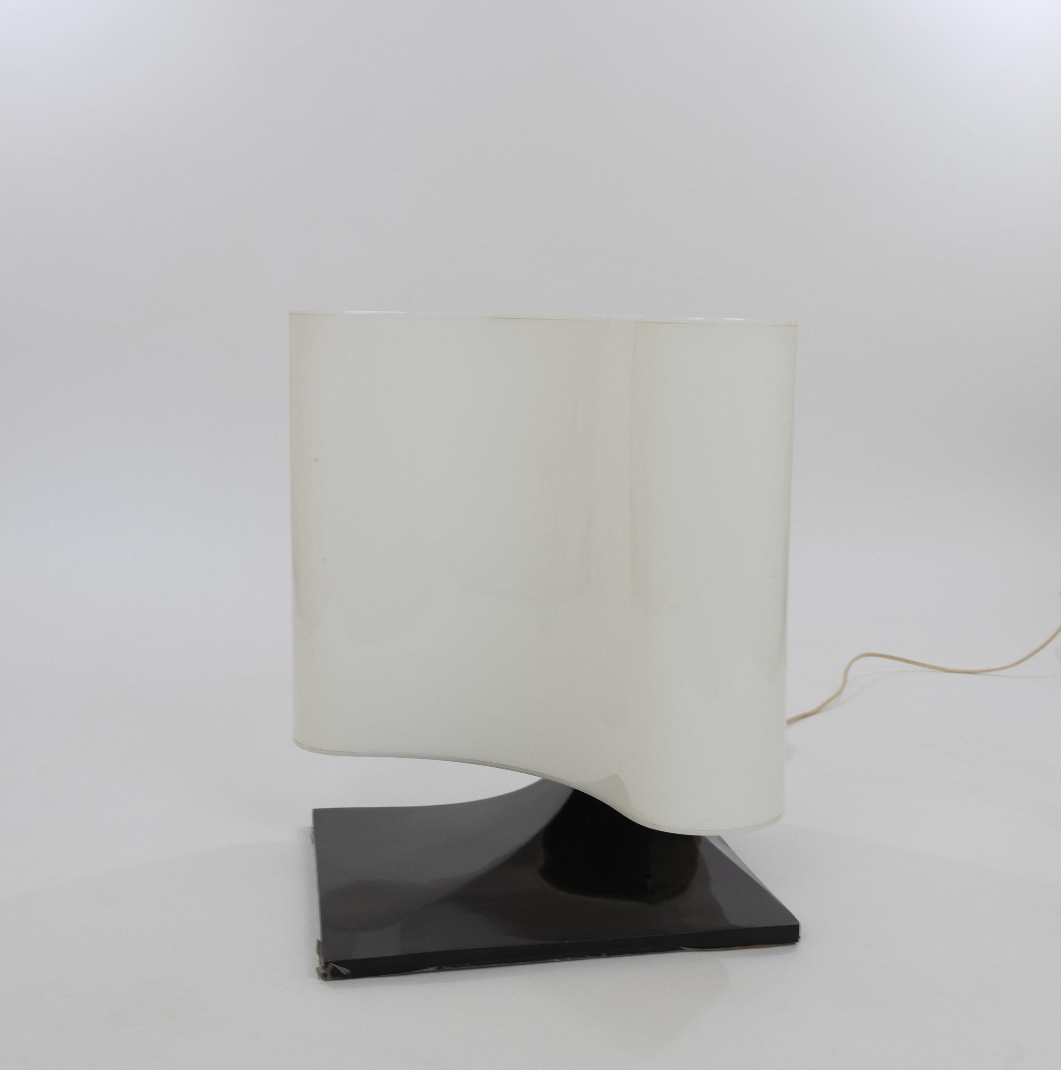 Mid-20th Century Ambasciata table lamp by Vittorio Introini for Stilnovo, 1960s For Sale