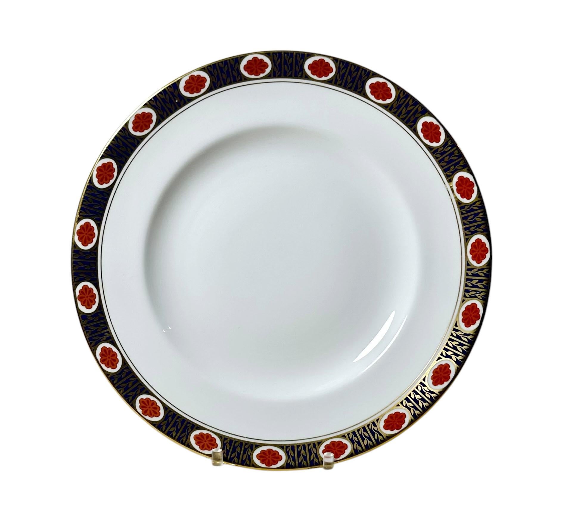 Ambassador by Royal Crown Derby China - Juego de 63 piezas en venta 2