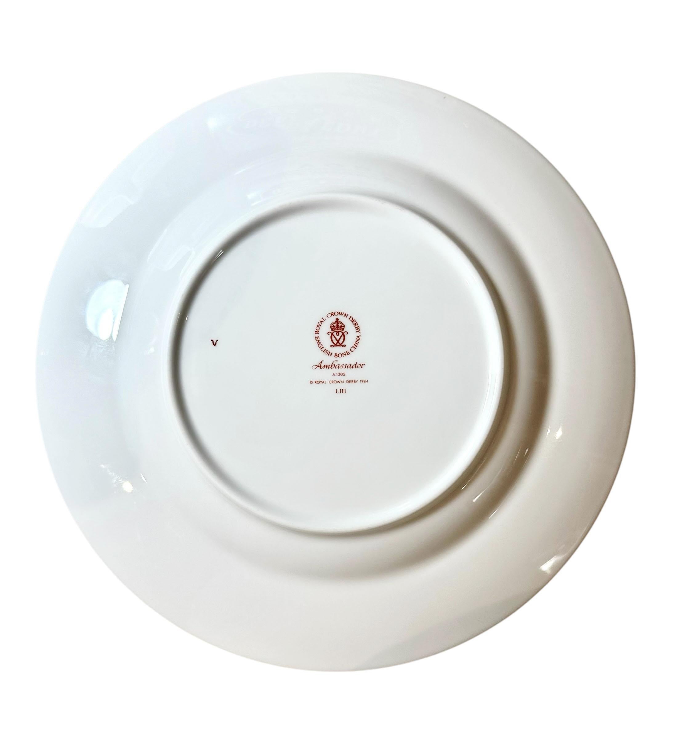Ambassador by Royal Crown Derby China - Juego de 63 piezas en venta 3