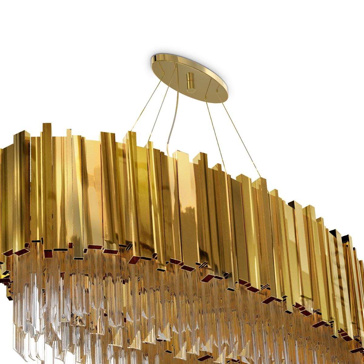 Chandelier Ambassador oval with crystal glass pendants.
With a big ring of gold plated polished brass
rectangular sticks. With 24 bulbs, lamp holder type G9.
20 Watt max, for 220-240V. Bulbs not included.
With steel ropes for hanging: 200cm