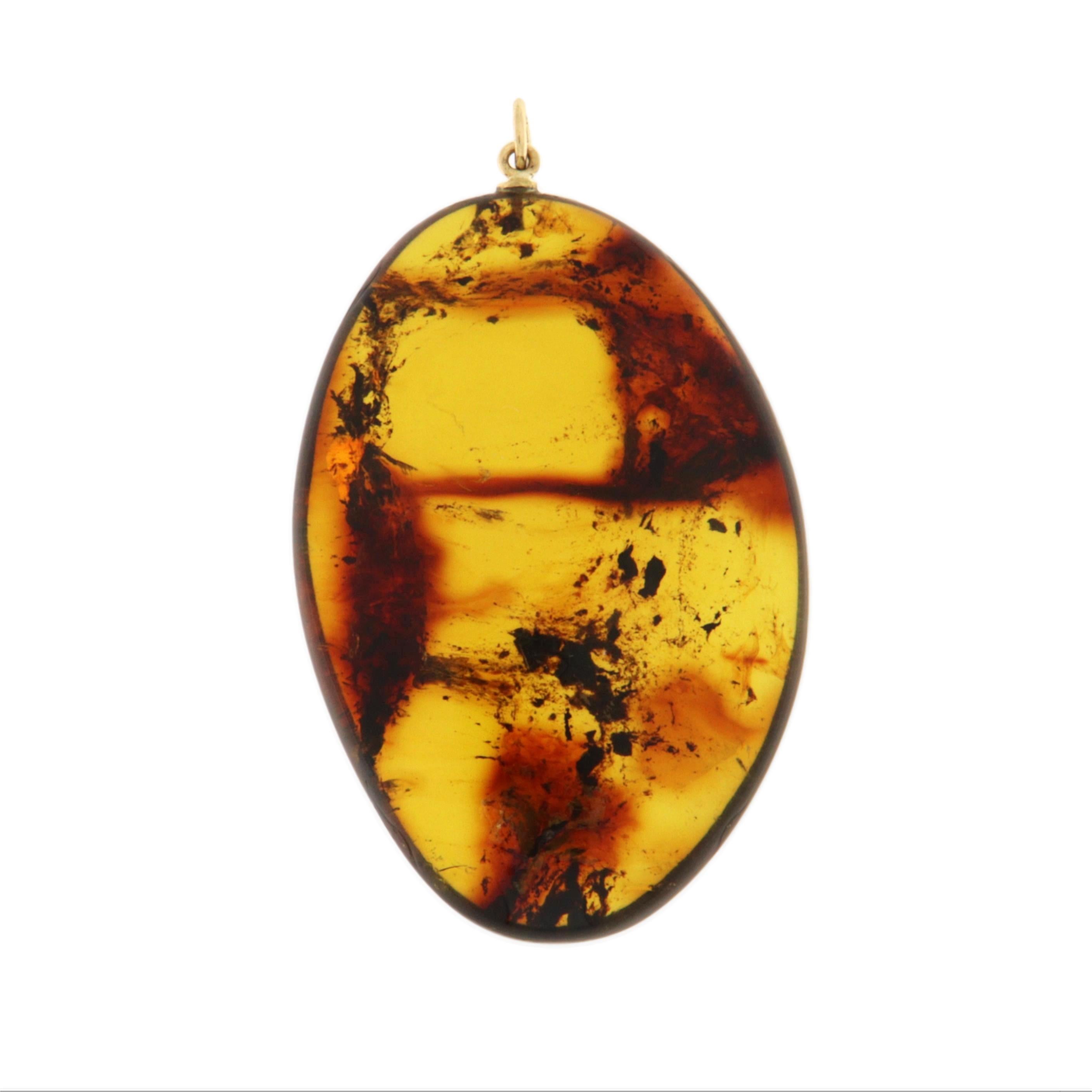 Collana con ciondolo d'ambra in oro giallo 14 carati In condizioni Nuovo in vendita a Marcianise, IT