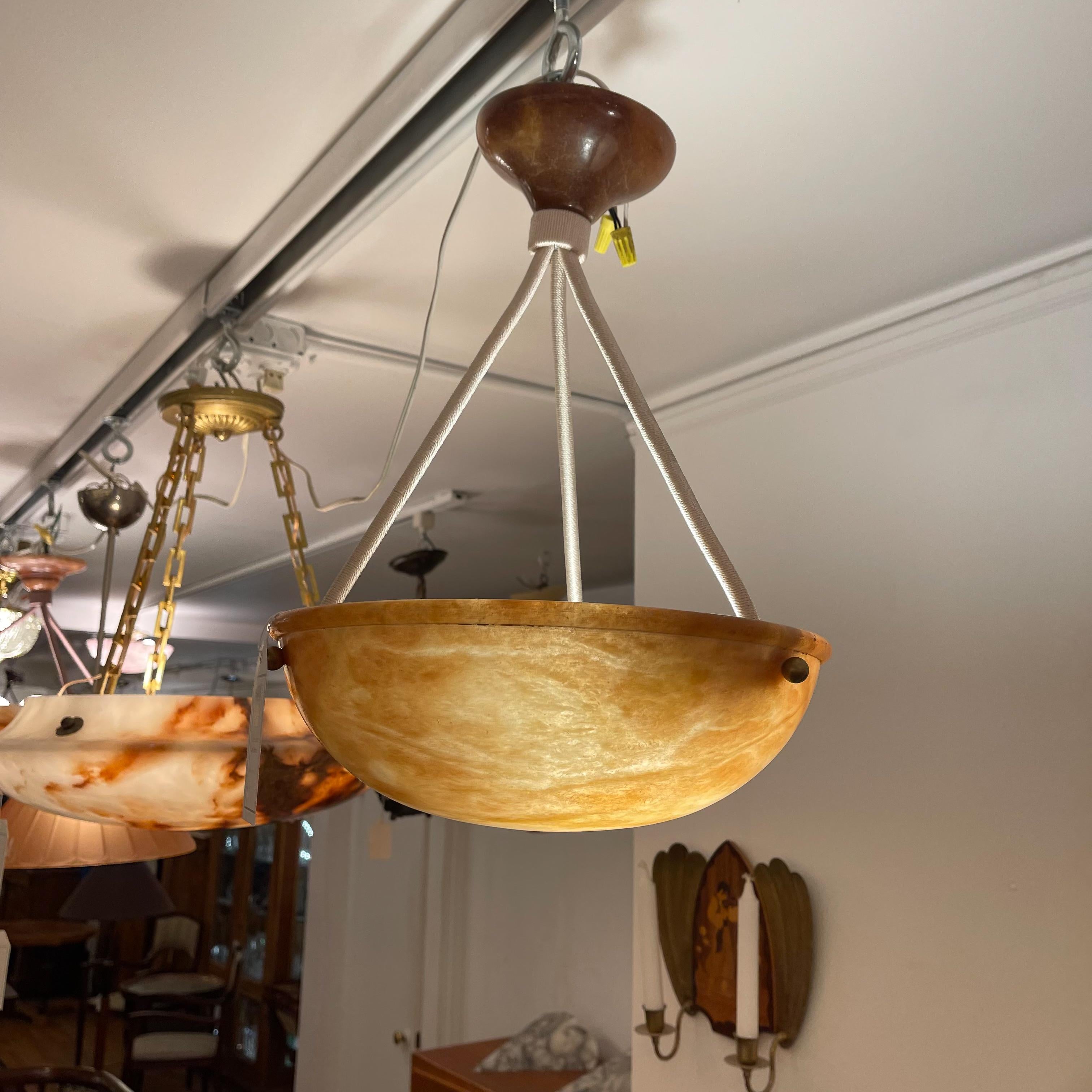 Amber Alabaster Light Fixture In Excellent Condition For Sale In New York, NY