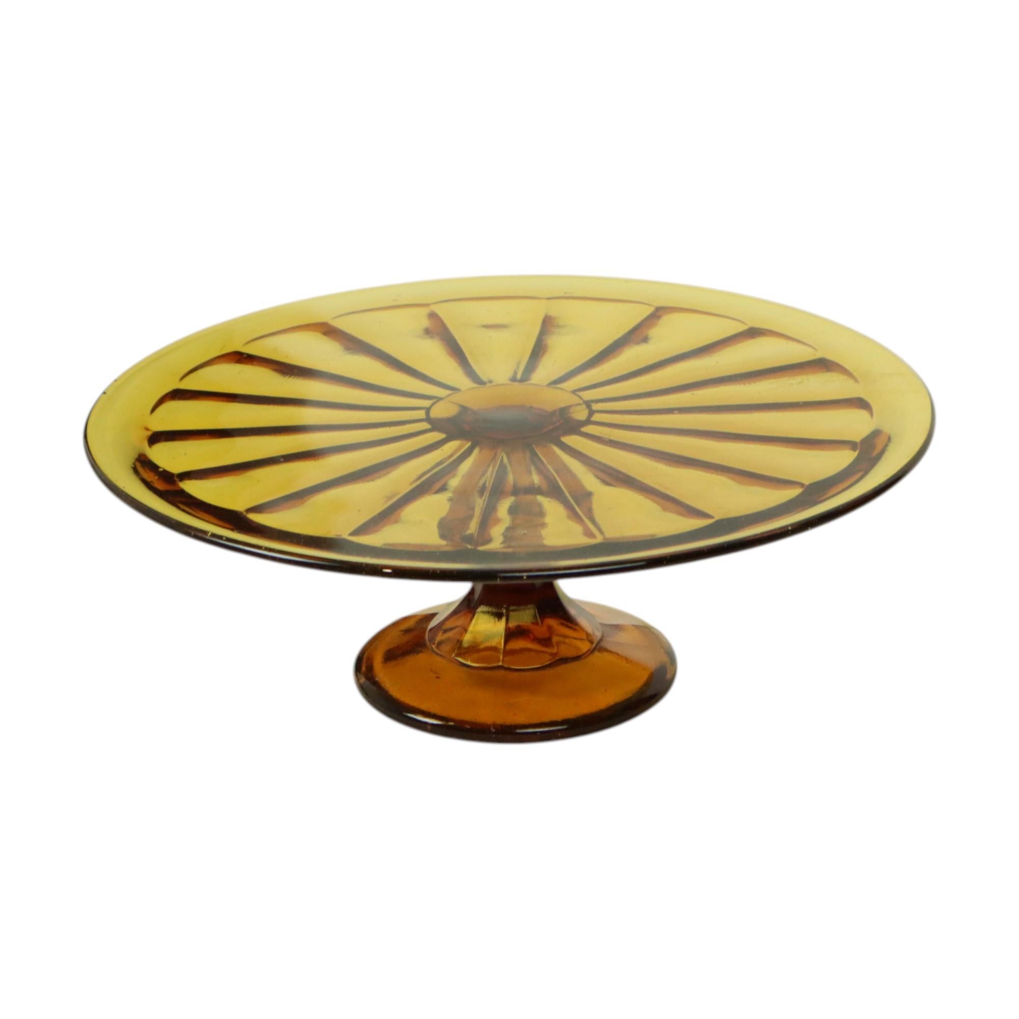 Belge Plat à gâteaux Art Déco en ambre Scailmont en vente