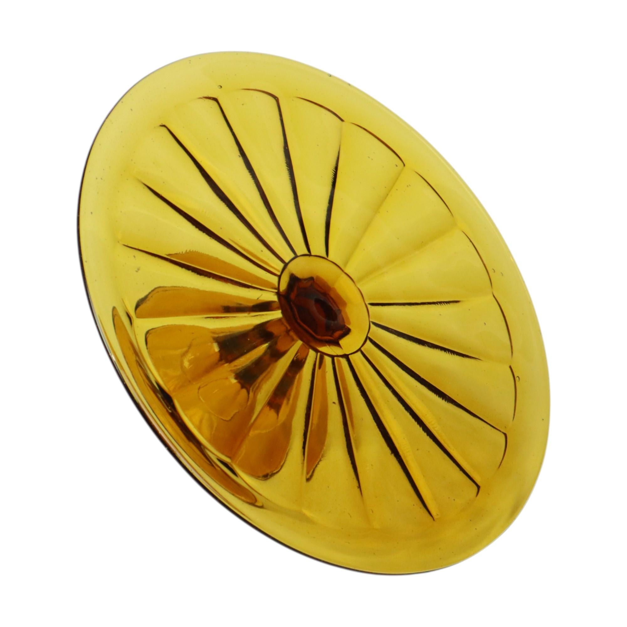 Verre Plat à gâteaux Art Déco en ambre Scailmont en vente