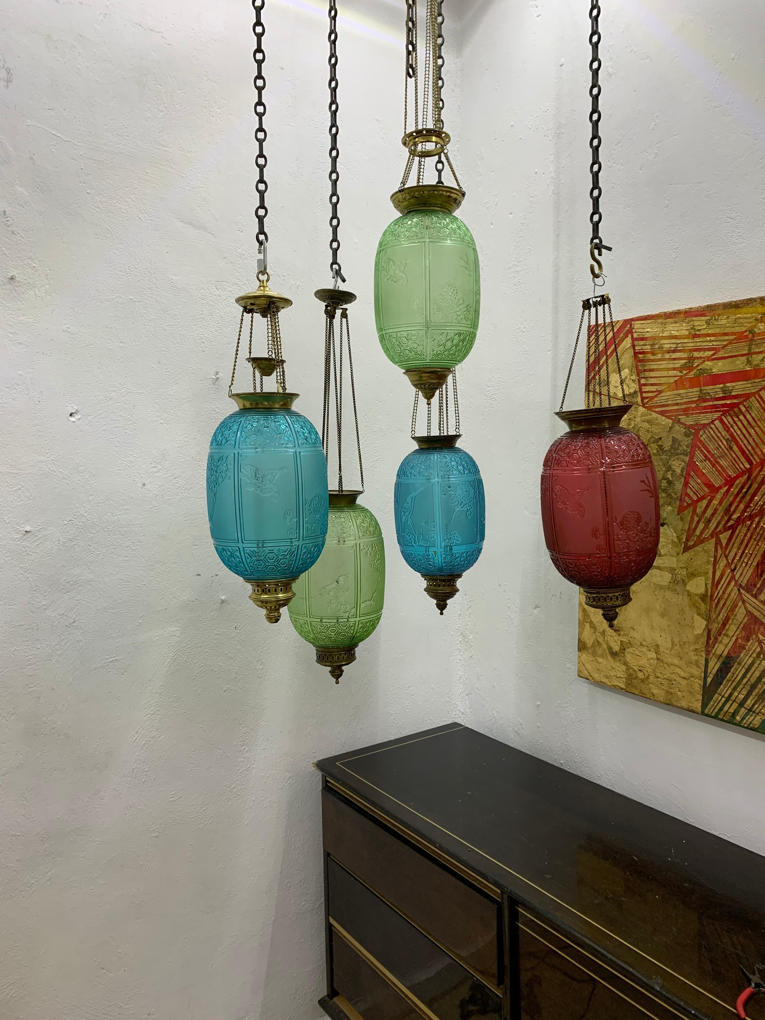 Lanterne de bougie Art Nouveau en ambre de Baccarat France:: représentant des oiseaux:: vers 1890 en vente 7