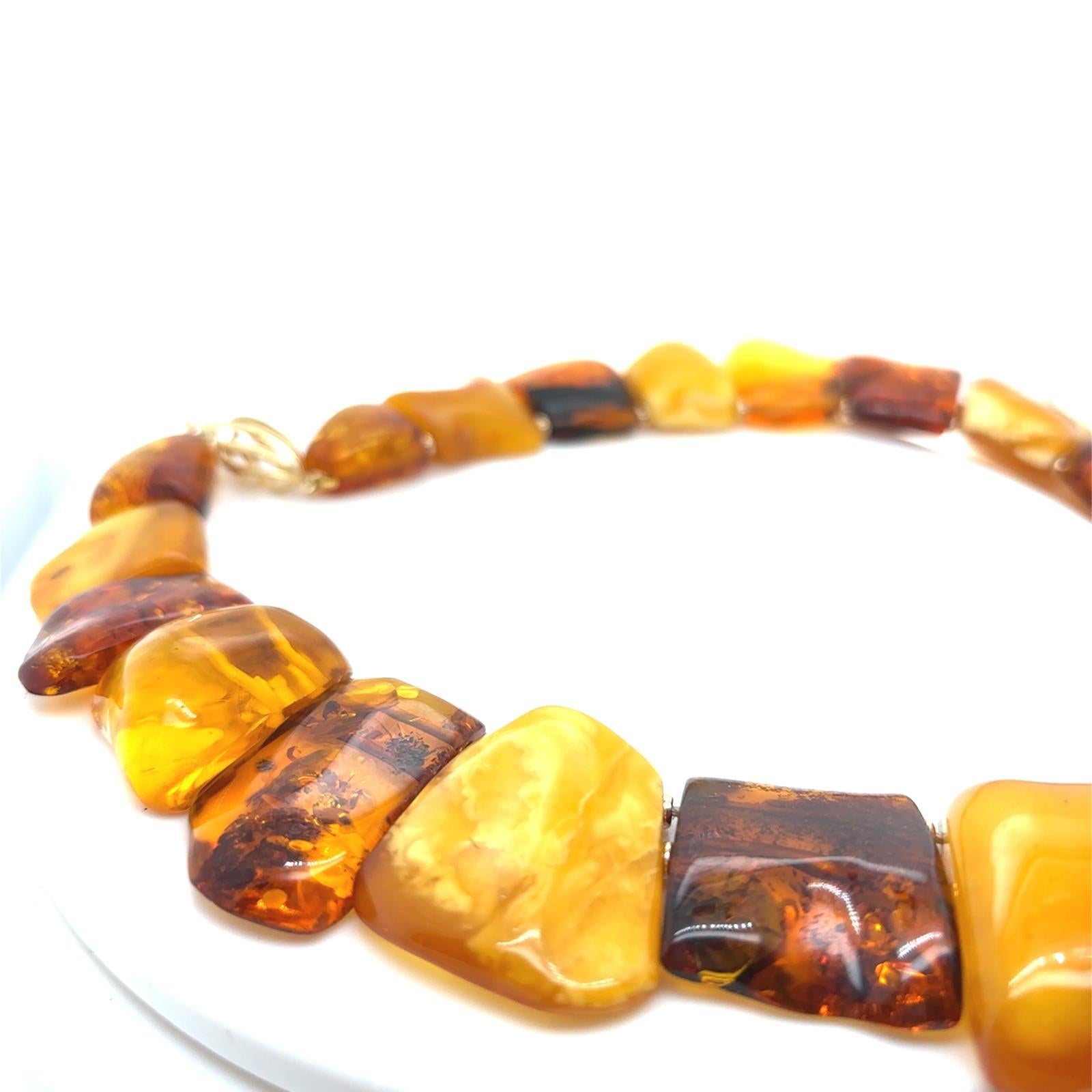 Rough Cut Amber Bead Cleopatra Style Collar Necklace 18 Karat Yellow Gold Clasp For Sale