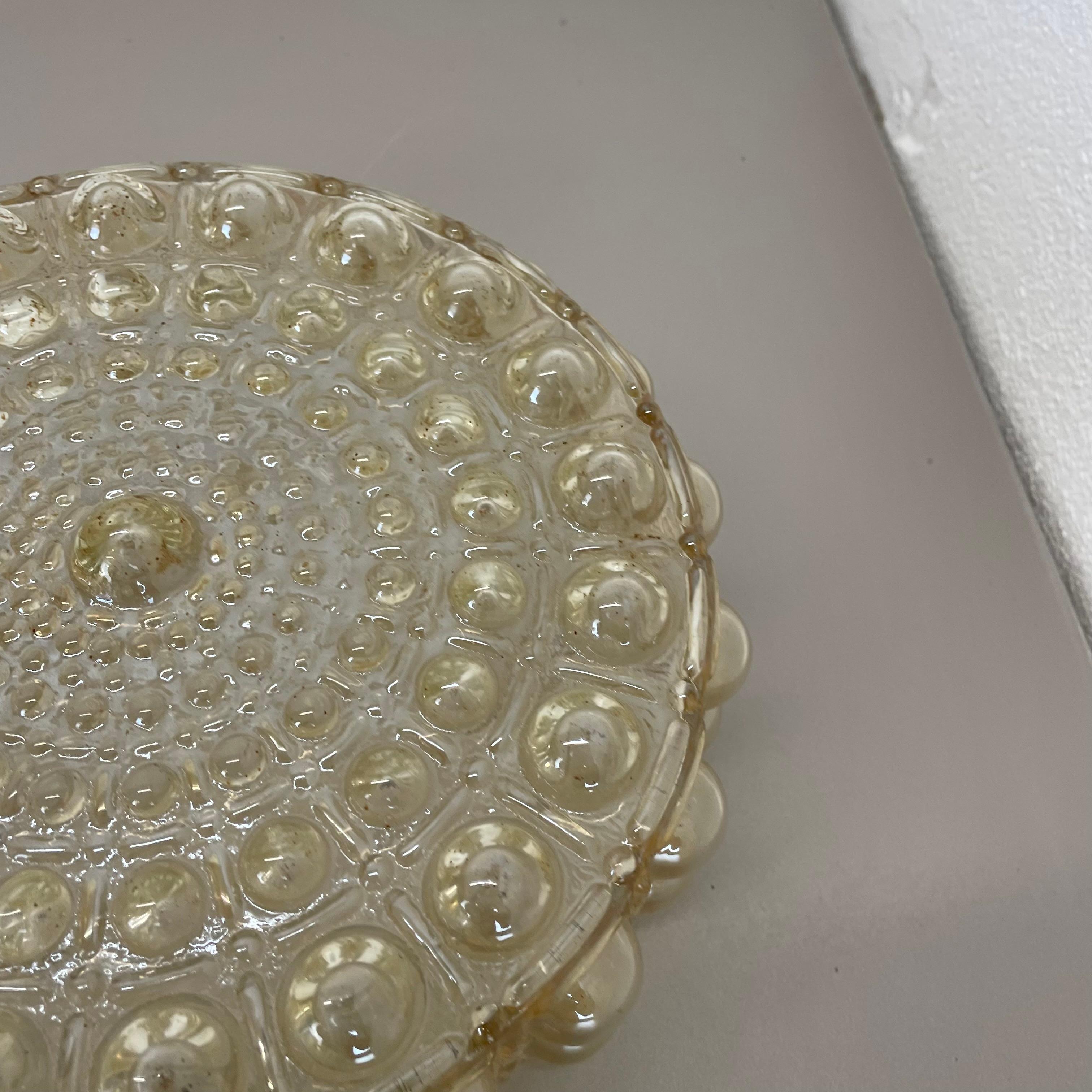 amber Bubble Structure Wandleuchte  Helena Tynell Glashütte Limburg zugeschrieben, 1960 im Angebot 4