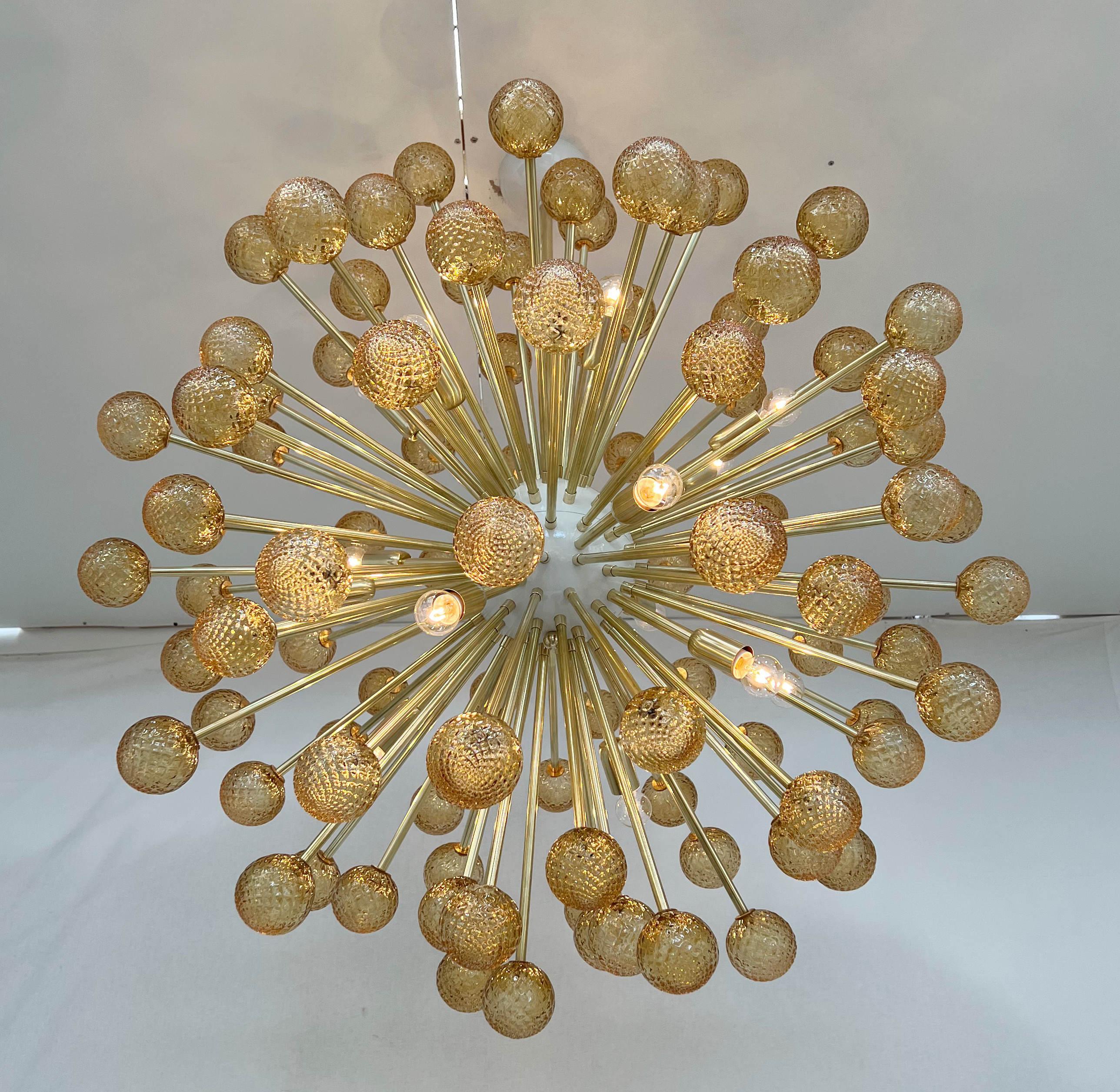 Araña Sputnik Ráfaga de Ámbar de Fabio Ltd en venta 3