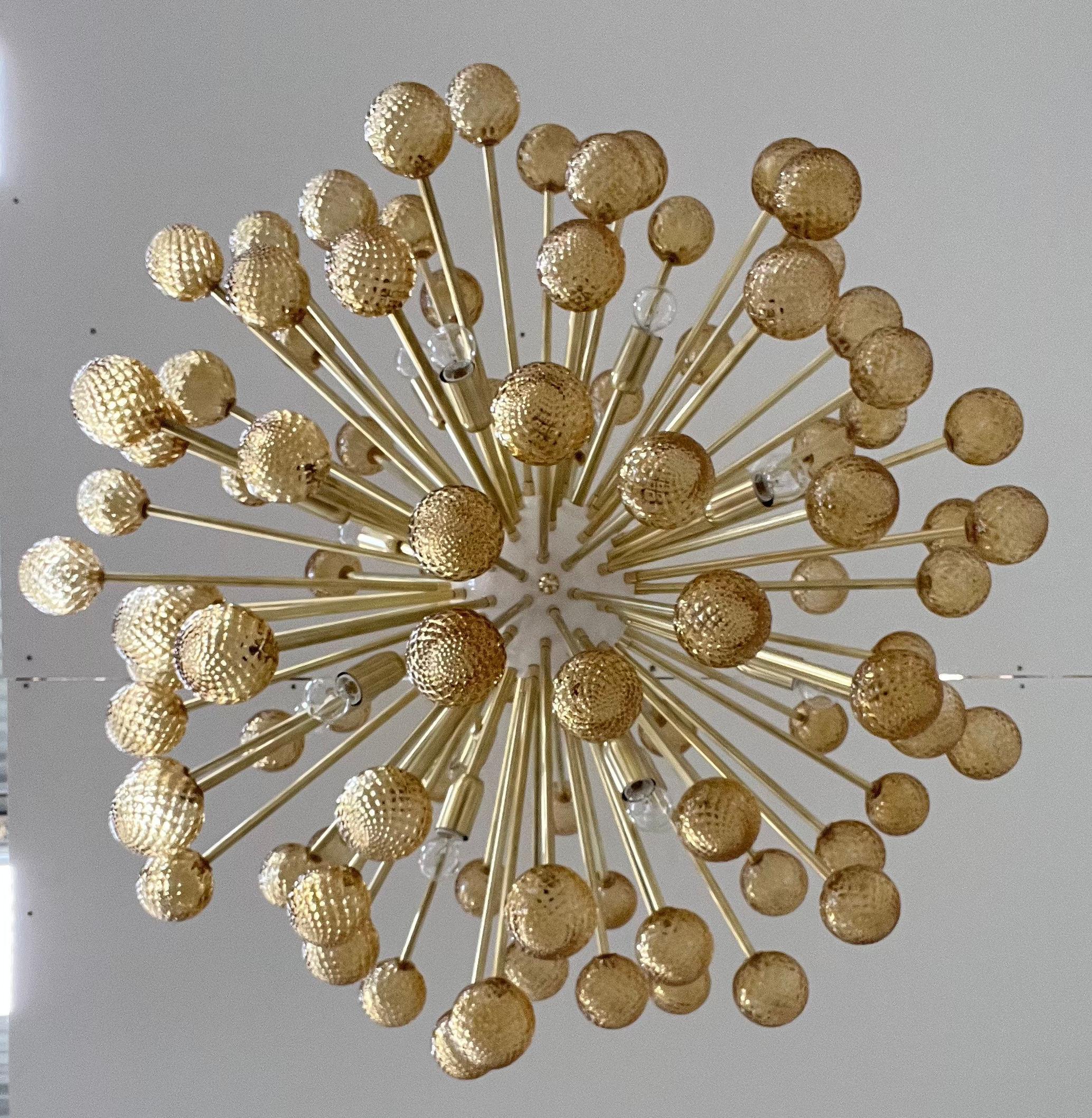 Araña Sputnik Ráfaga de Ámbar de Fabio Ltd Siglo XXI y contemporáneo en venta