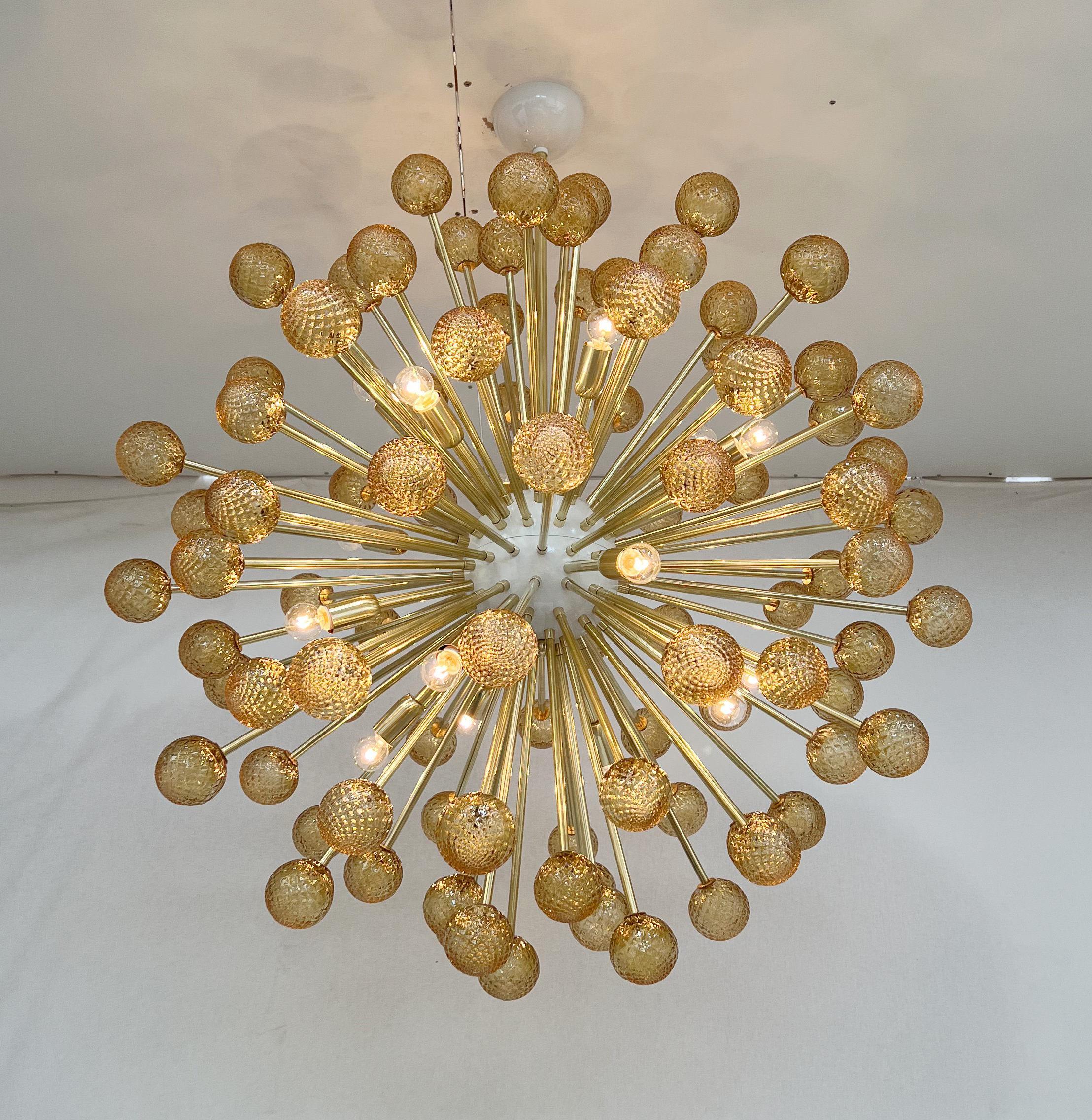Araña Sputnik Ráfaga de Ámbar de Fabio Ltd en venta 2