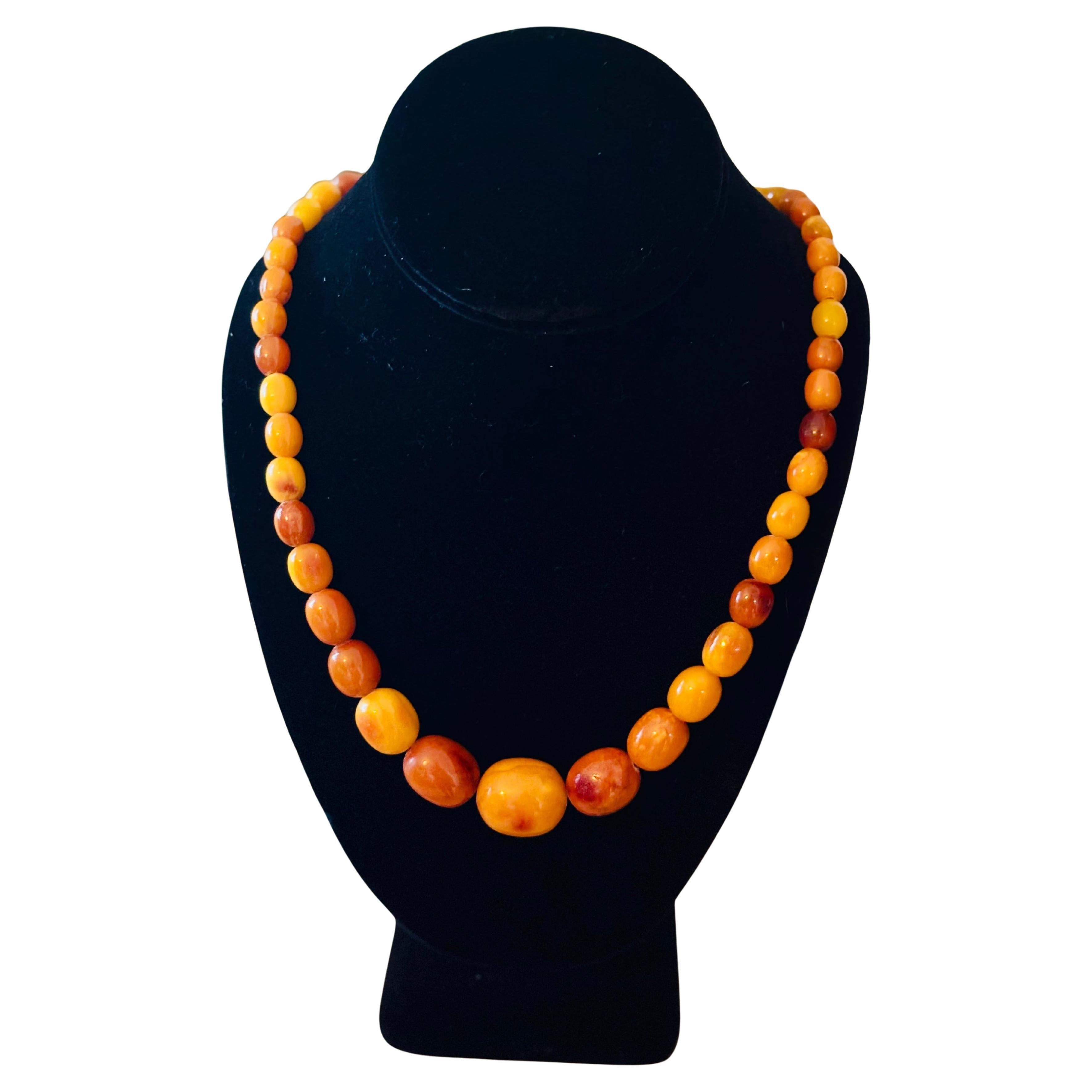 AMBER BUTTERSCOTCH MID-Century Necklace with gold clasp