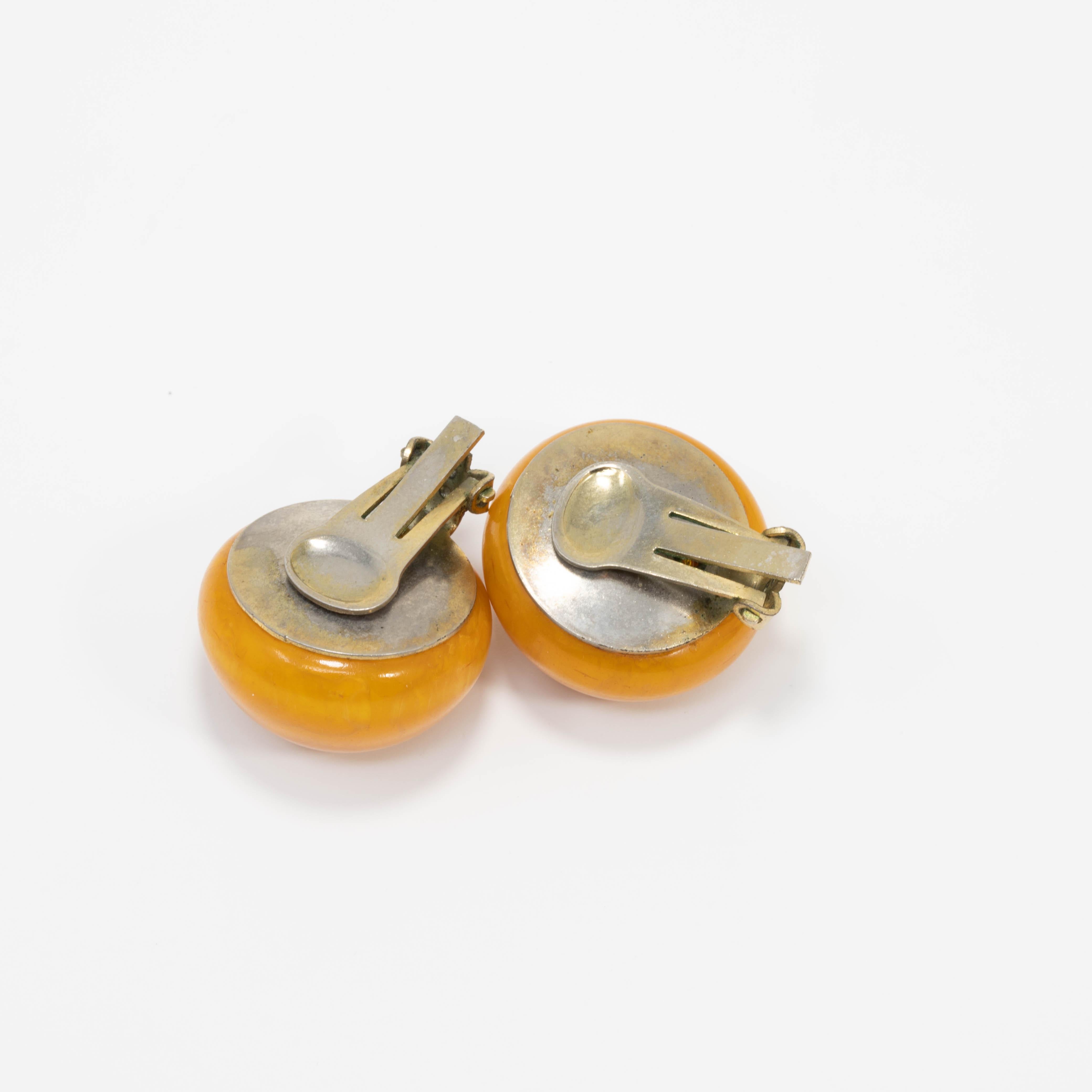 bakelite clip on earrings