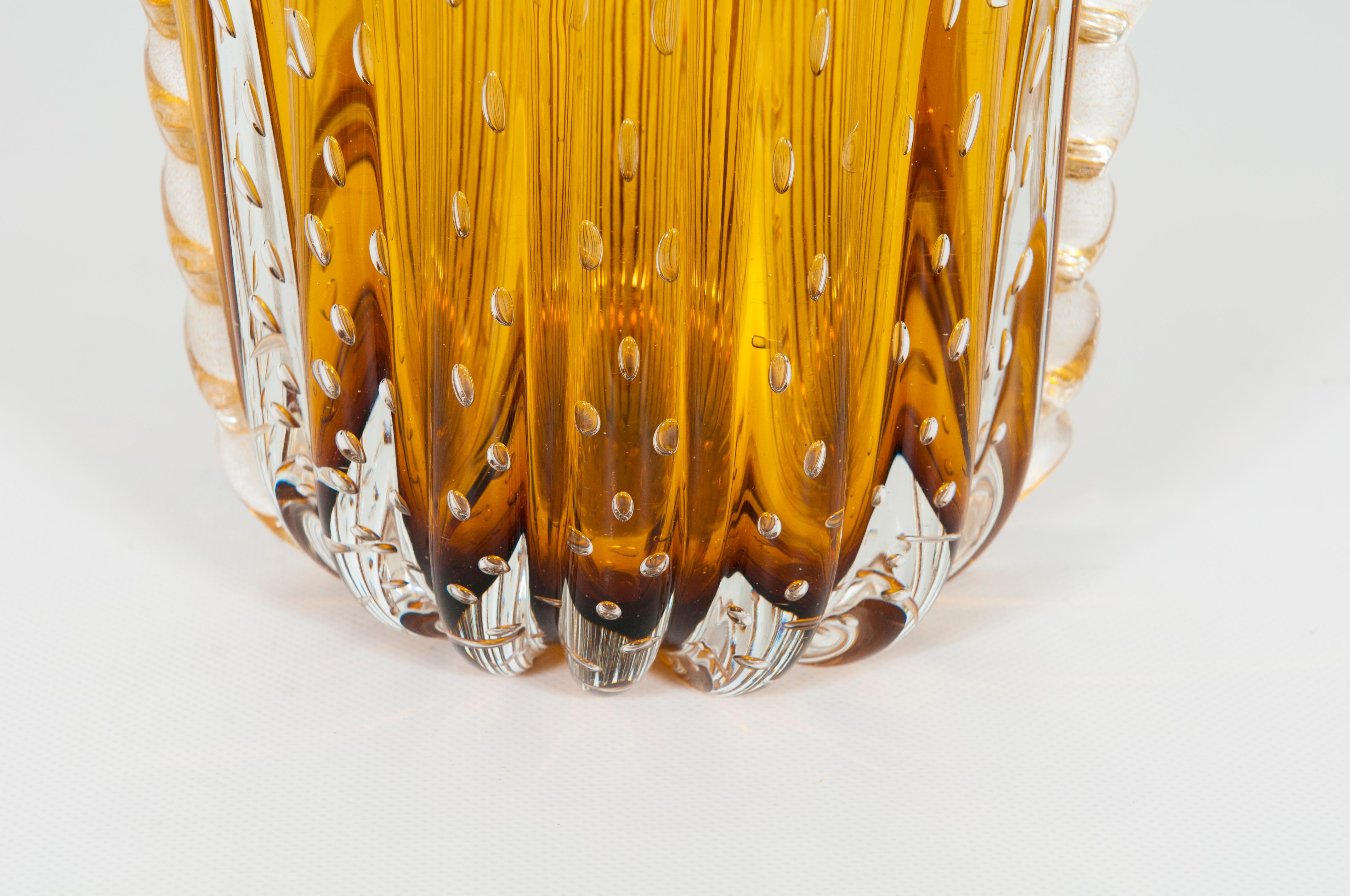 Hand-Crafted Amber Color Murano Glass Bubble Vase with Morise Attributed to Donà, 1980s Italy For Sale